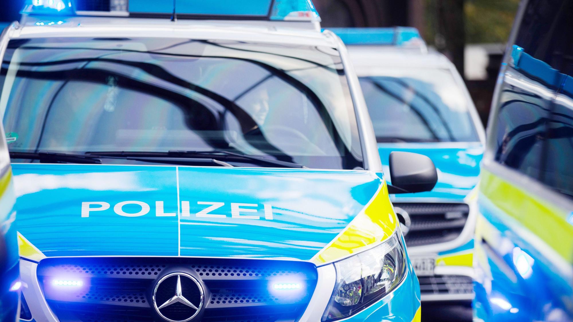 Streifenwagen der Polizei (Symbolbild)