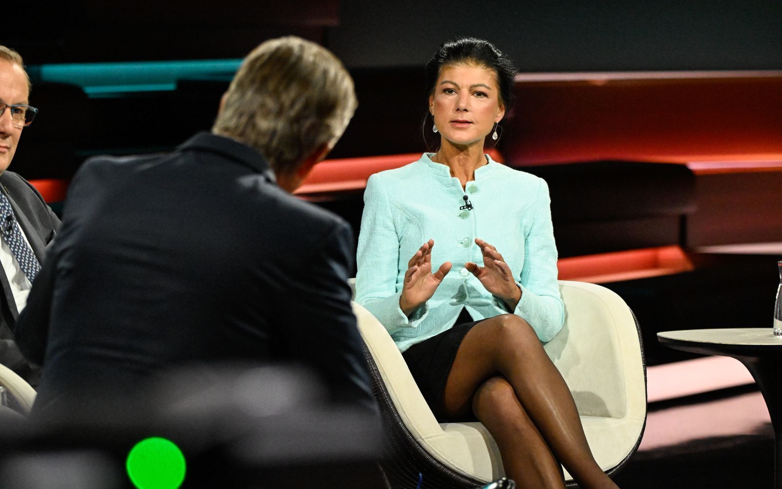 In seinem ZDF-Talk lieferte sich Markus Lanz hitzige Wortgefechte mit Sahra Wagenknecht. (Bild: ZDF / Markus Hertrich)