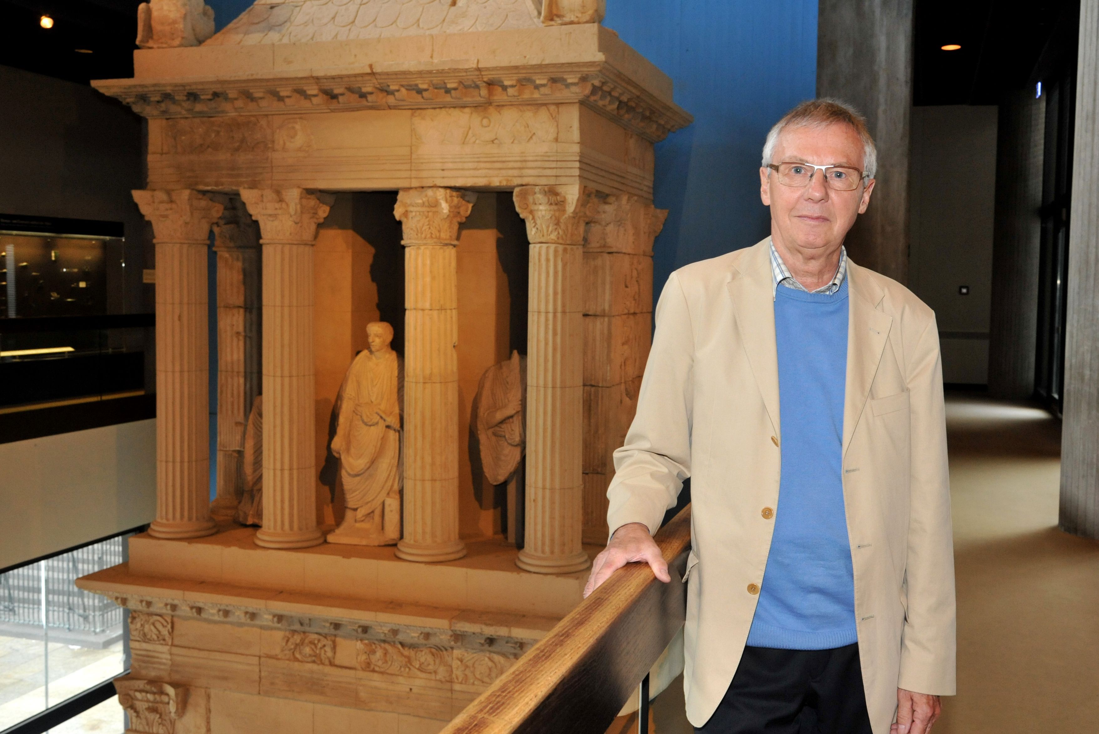 Josef Gens entdeckte das Poblicius-Grabmal unter dem Haus seiner Eltern.