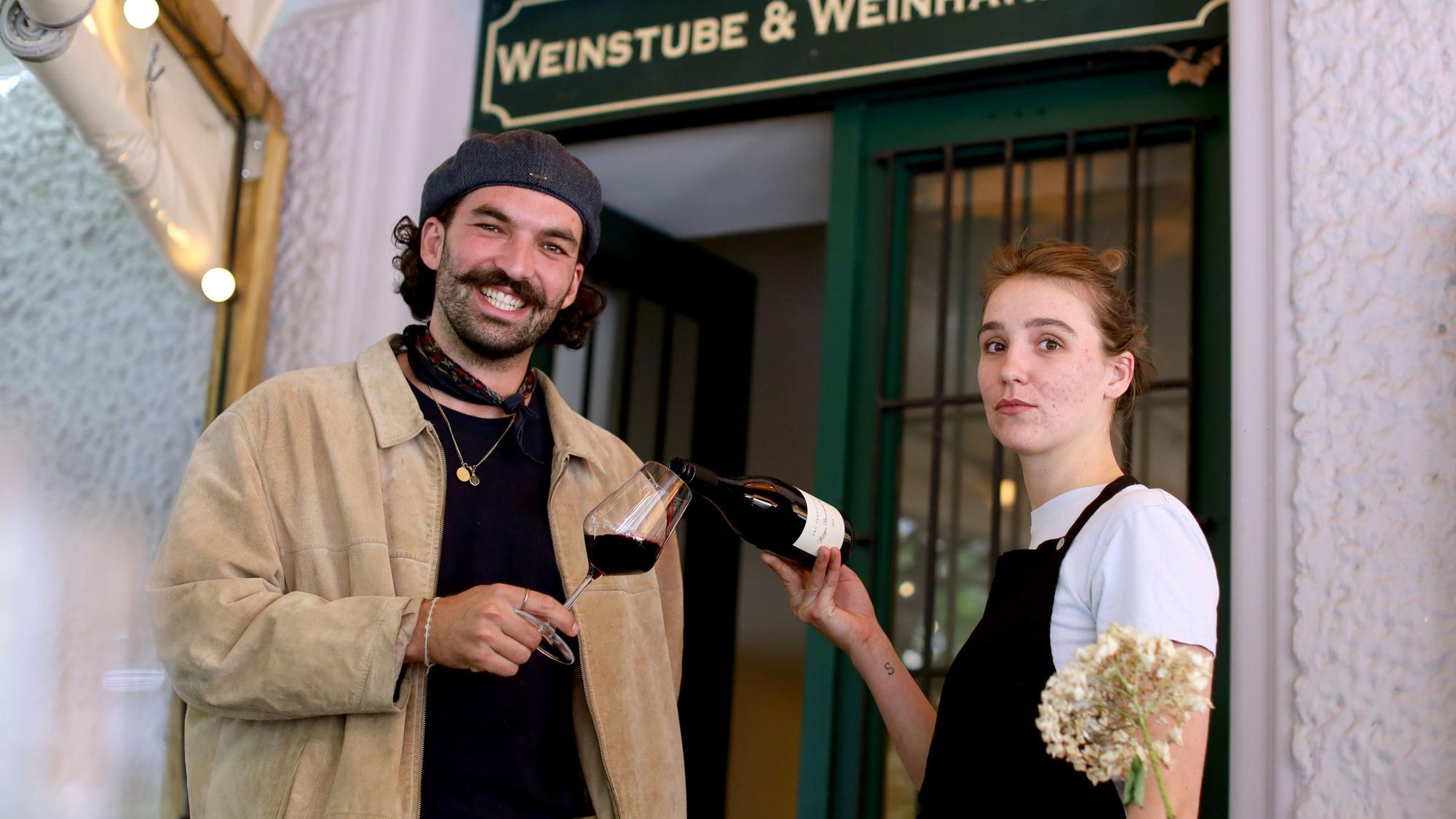 Max Maubach und Lotta Kimmig von der Weinstube Bacchus