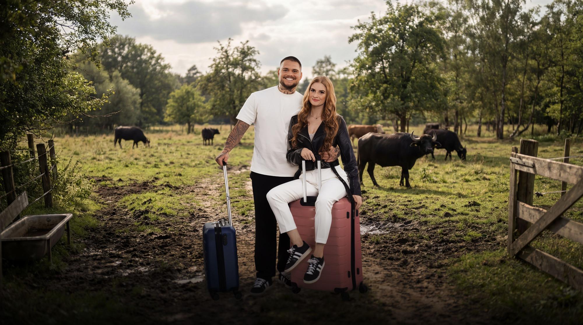Reality-Star Nico Legat und Freundin Laura beim „Sommerhaus der Stars“ 2026.