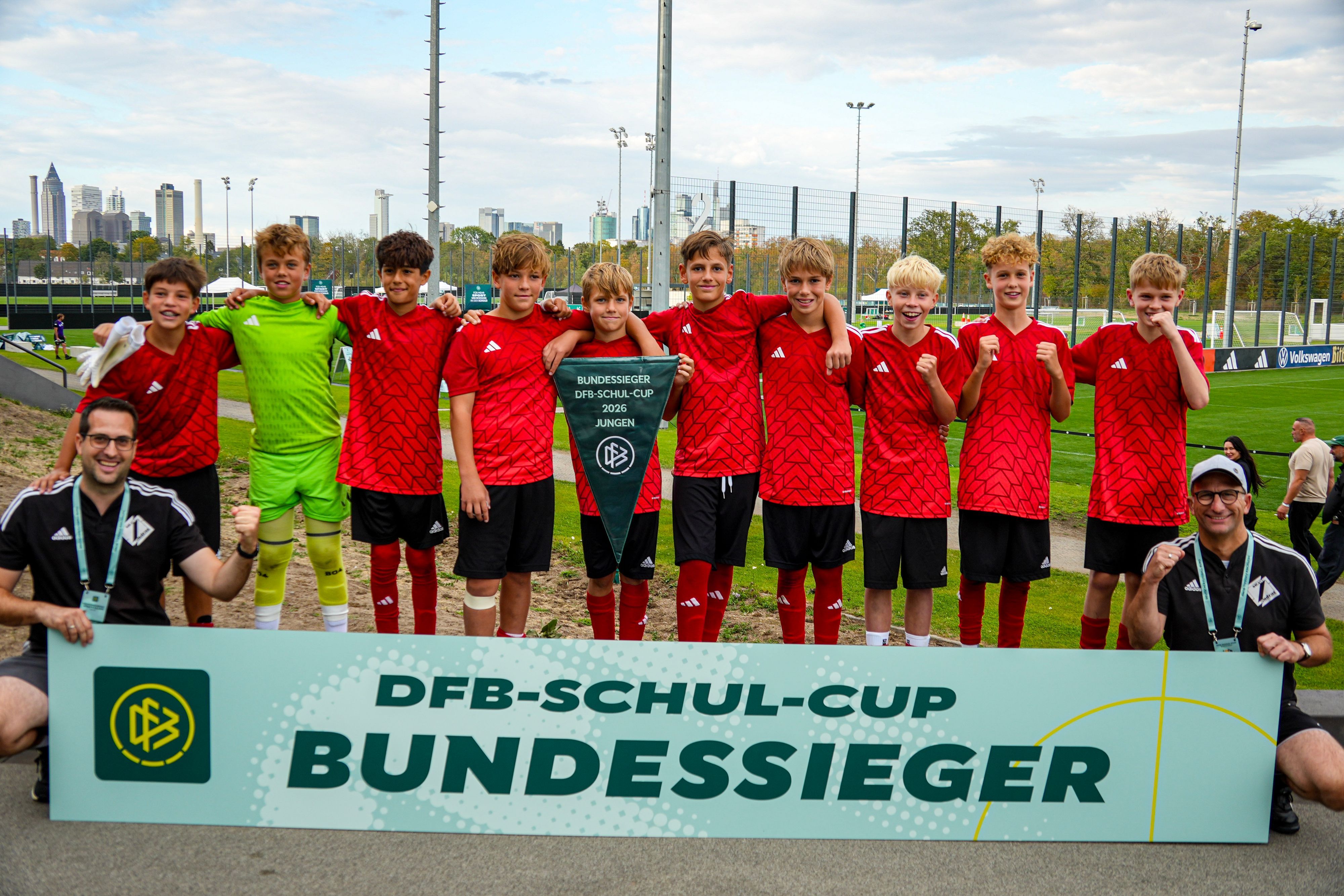 Die erfolgreiche U13 des Landrat-Lucas-Gymnasiums