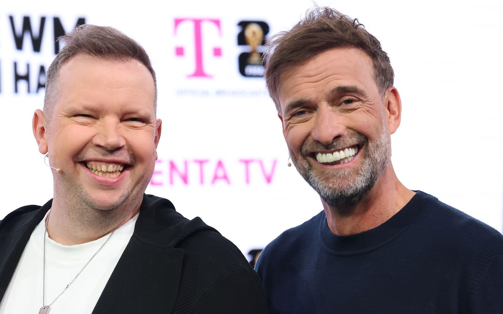 Bei der WM 2026 waren Wolff Fuss und Jürgen Klopp MagentaTV-Kollegen. (Bild: 2026 Getty Images/Alexander Hassenstein)
