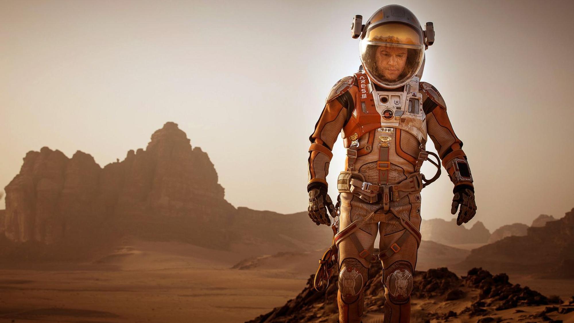 Absolute Einsamkeit: Mark Watney (Matt Damon) wurde von seiner Crew auf dem Mars zurückgelassen. (Bild: 2015 Twentieth Century Fox Film Corporation. All Rights Reserved.)