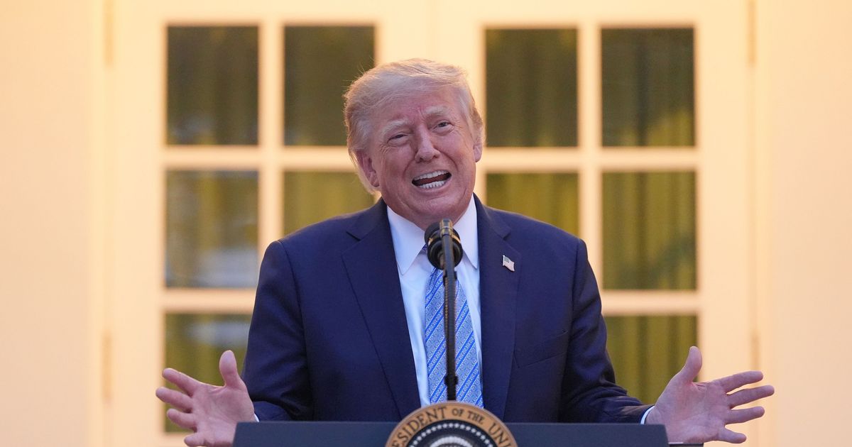 Photo: ksta.de Trump Criticizes Republican Over Immigration