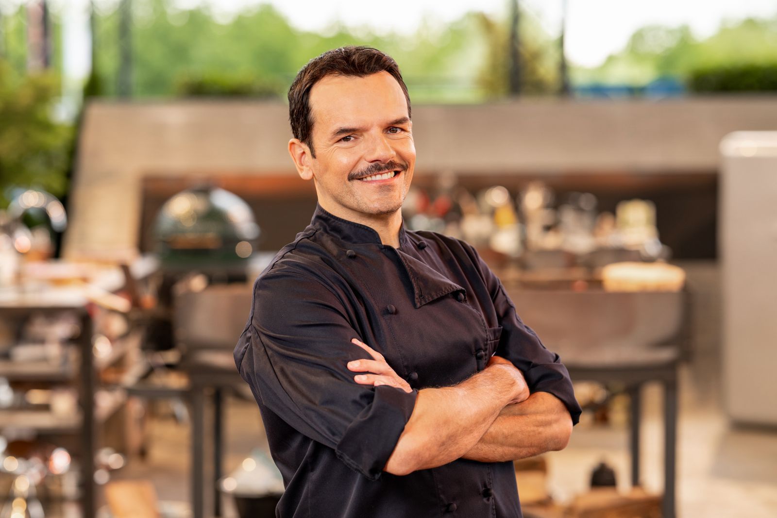 Am Ende grinste wieder Steffen Henssler: Dessert 19:9 und das gesamte Special 85:61 gewonnen. Nächste Woche steigt das Staffel-Finale.  (Bild: RTL/Markus Hertrich)