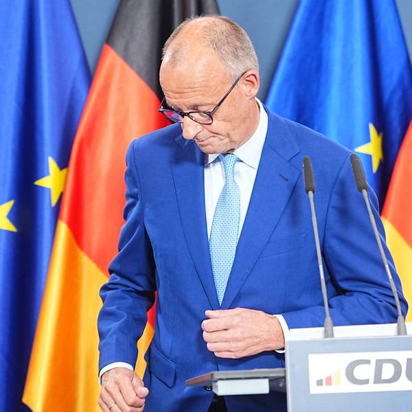 Bundeskanzler Friedrich Merz (CDU) spricht am Sonntag, 20. September, nach den Wahlen in Berlin und Mecklenburg-Vorpommern im Konrad-Adenauer-Haus.