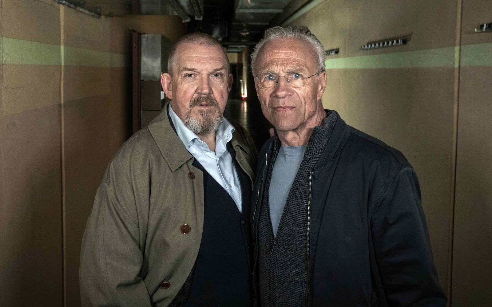 Der neue Krimi mit den Ermittlern Ballauf (Klaus J. Behrendt, rechts) und Freddy Schenk (Dietmar Bär) spielt in einem teils menschenleeren Köln - und in der Prepperszene. (Bild: WDR/BAVARIA FICTION/Thomas Kost)