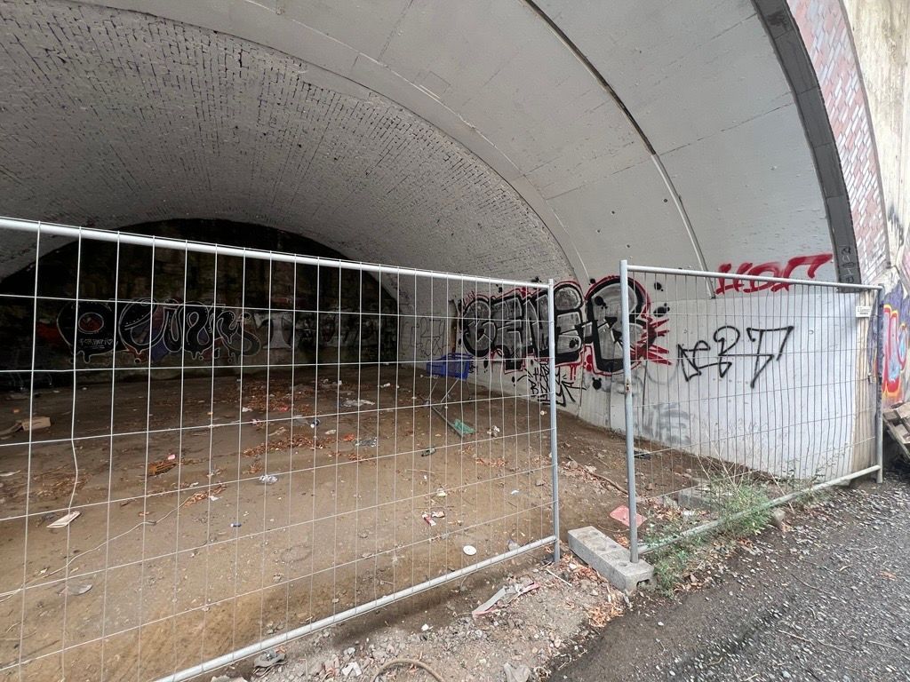 Bahnbogen in der Hüttenstraße