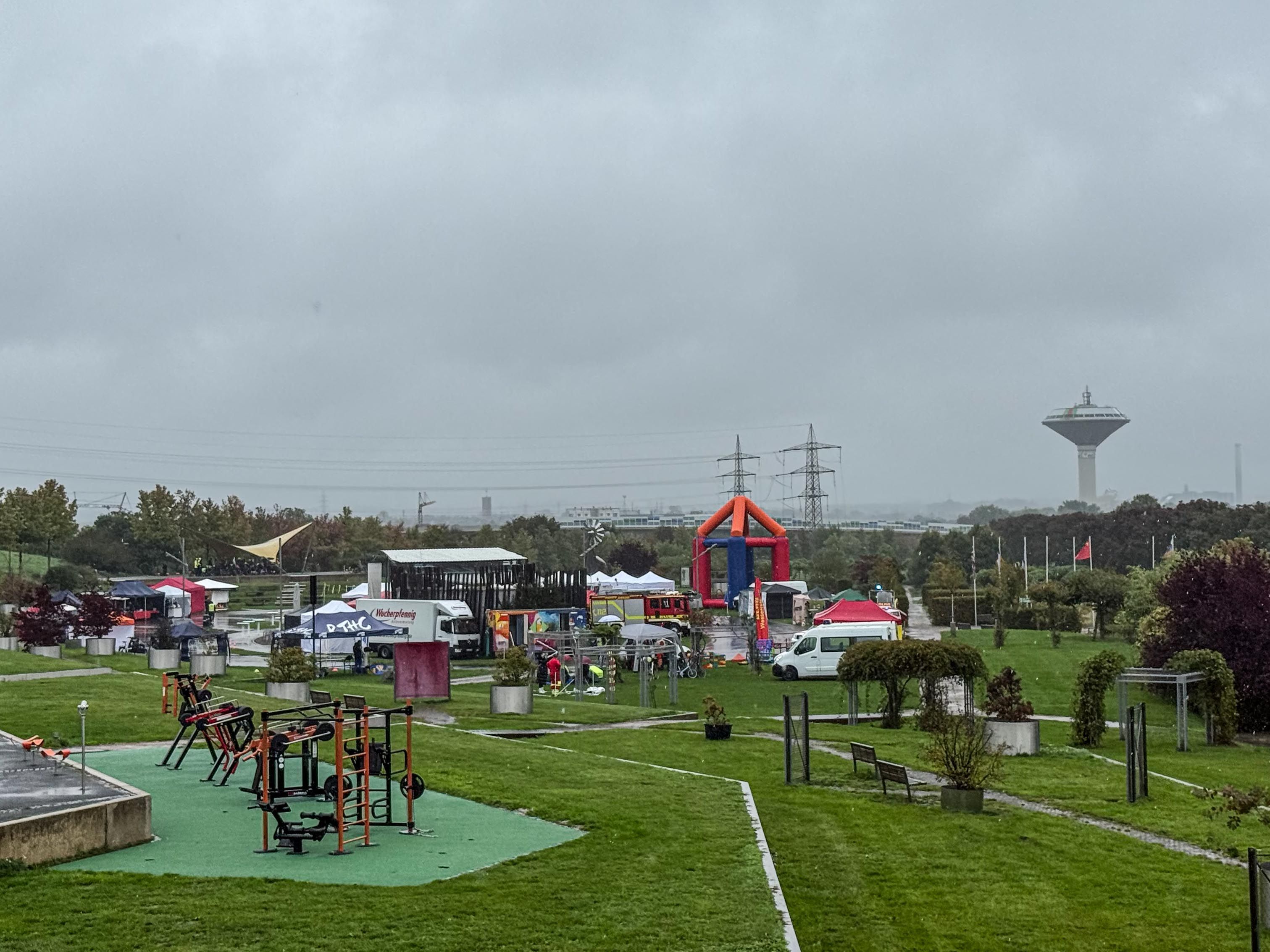 Anlässlich des Weltkindertags verwandelte sich das Parkgelände in Wiesdorf in eine große Festmeile.