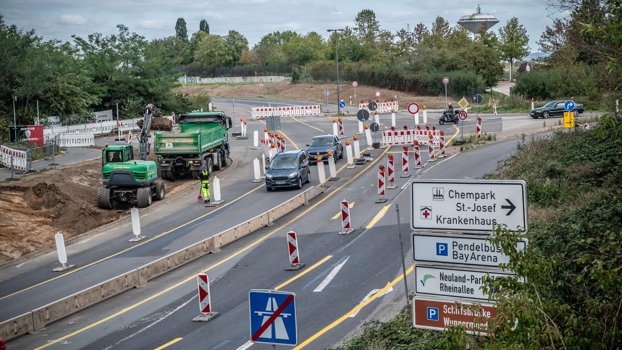 Autobahn: Turbokreisel am Kreuz Leverkusen-West wird gebaut. Bild: Ralf Krieger