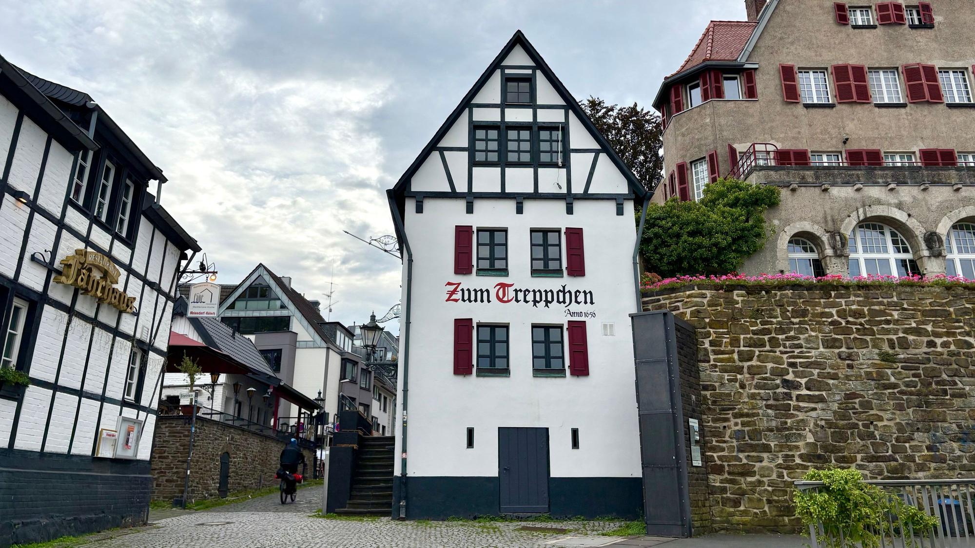 Das Traditions-Lokal „Treppchen“ in Rodenkirchen.