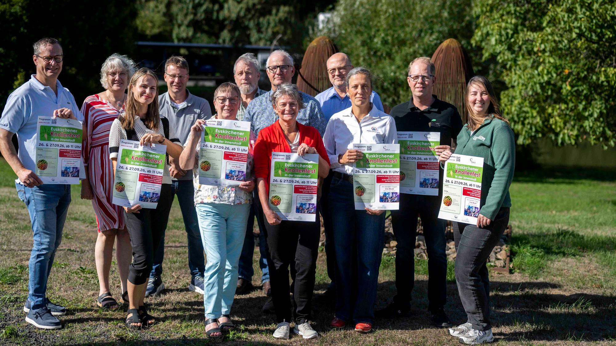 Pressekonferenz für das Knollenfest 2026 bei Pfeifer & Langen in Euskirchen.
