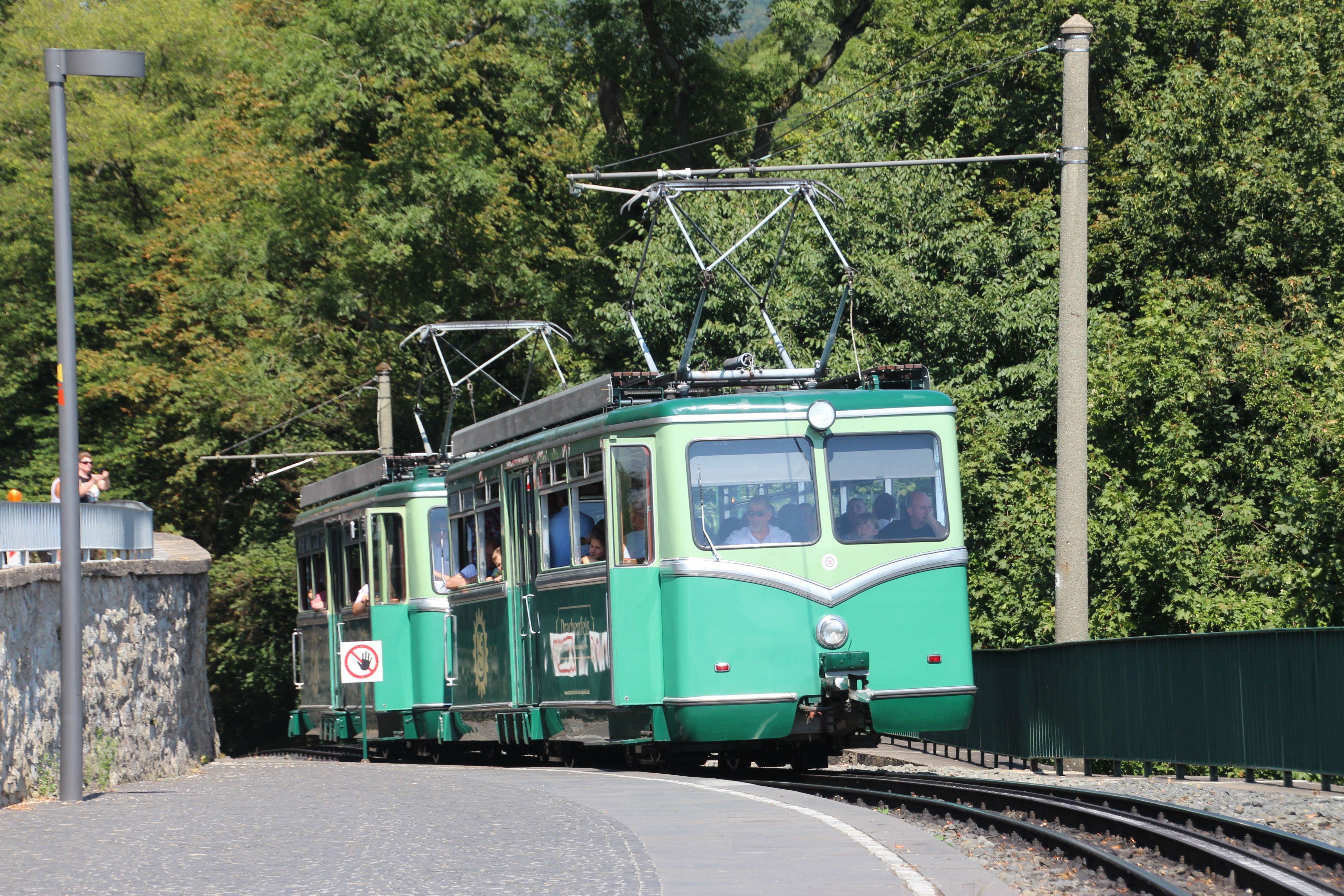 Die Drachenfels-Bahn in Königswinter ist besonders beliebt.