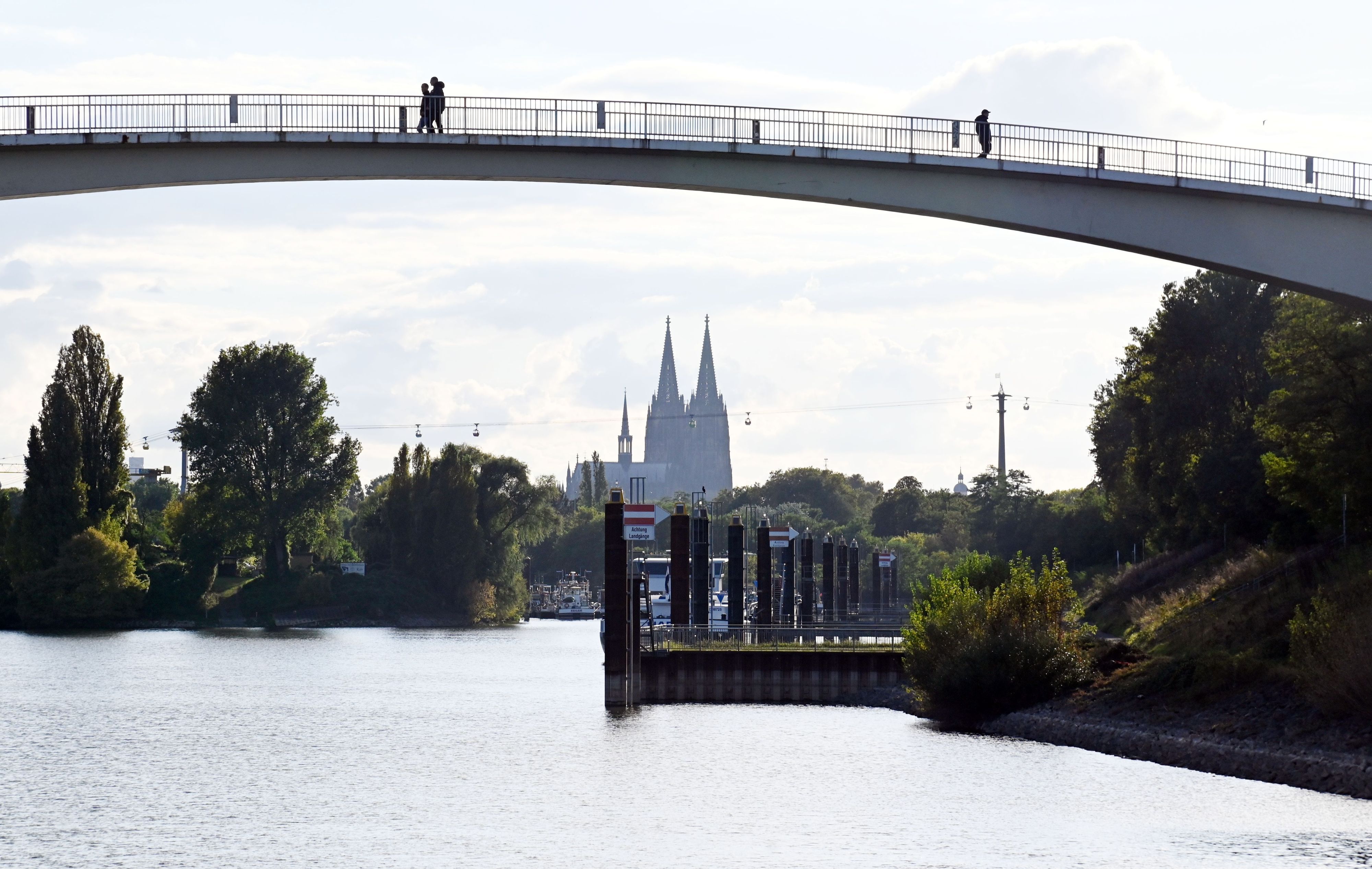 Sonnenschein über Köln im Herbst. (Archivbild)
