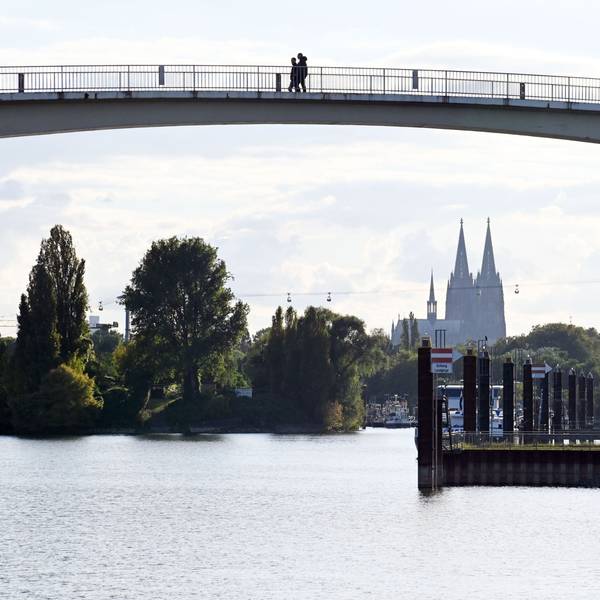 Sonnenschein über Köln im Herbst. (Archivbild)