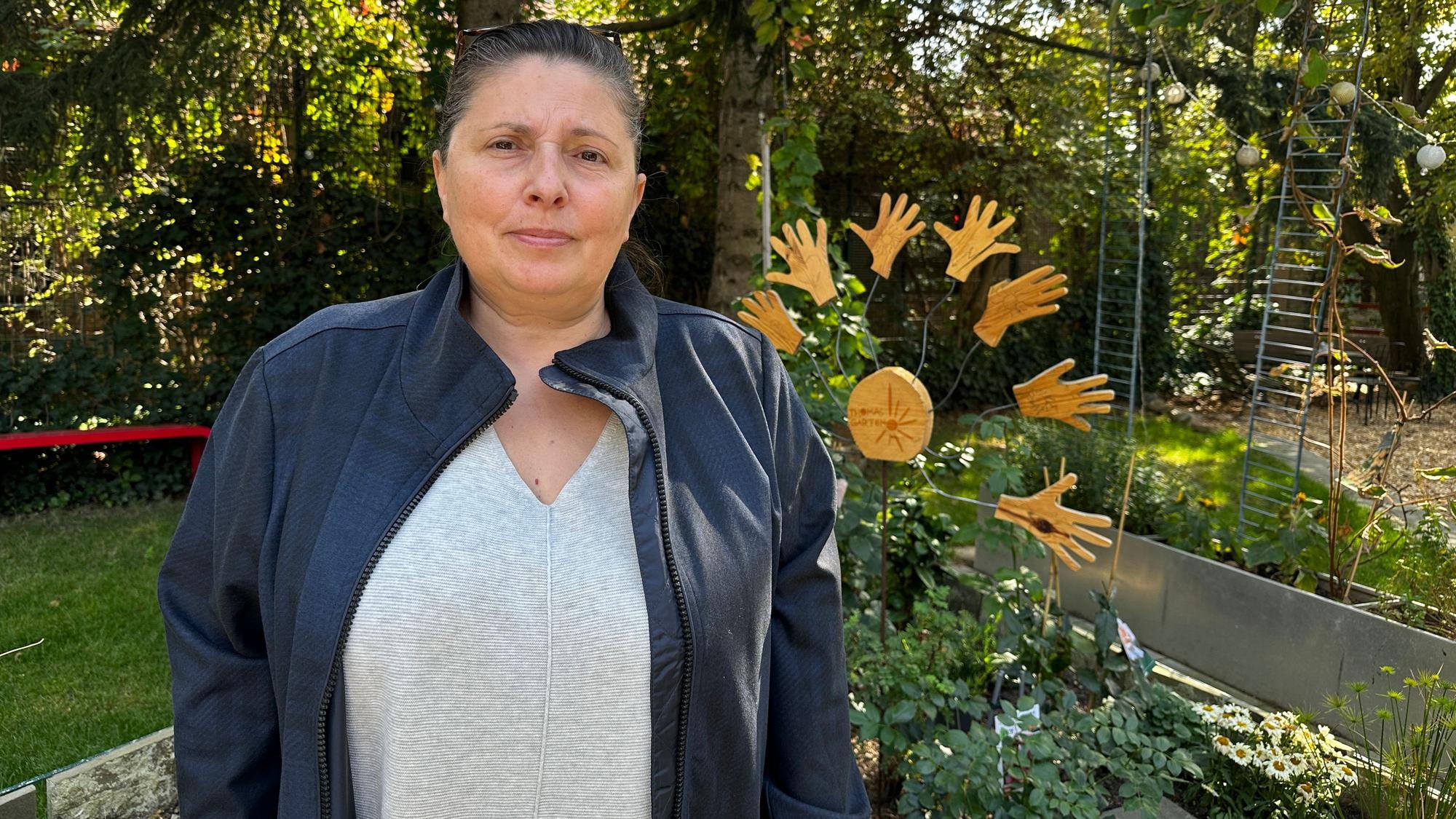 Azbiye Kokol sorgt sich um die Thomas-Begegnungsstätte in Meschenich.