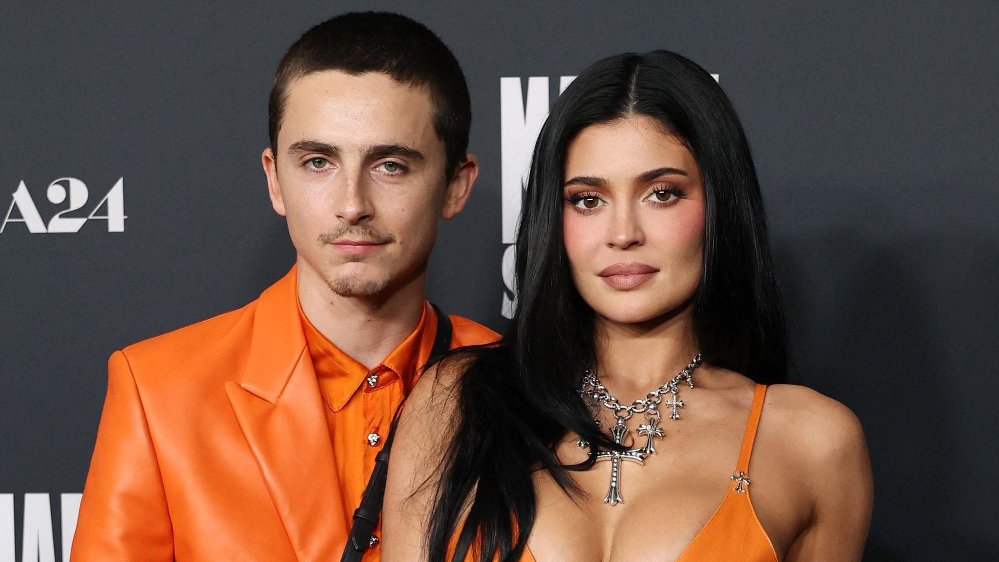 Kylie Jenner und ihr Freund Timothée Chalamet auf einer Filmpremiere.