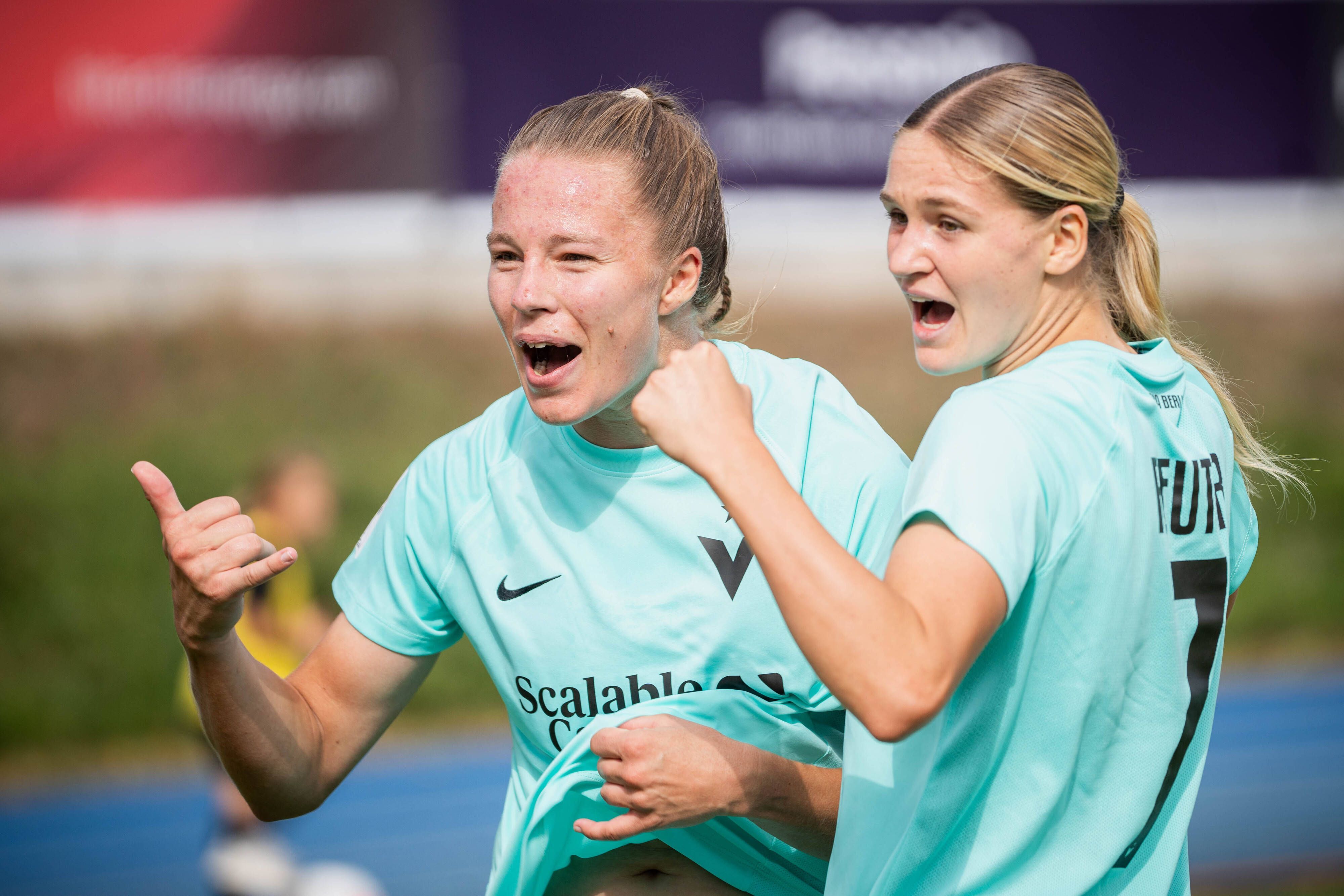 Christin Meyer und Melina Reuter von Viktoria Berlin