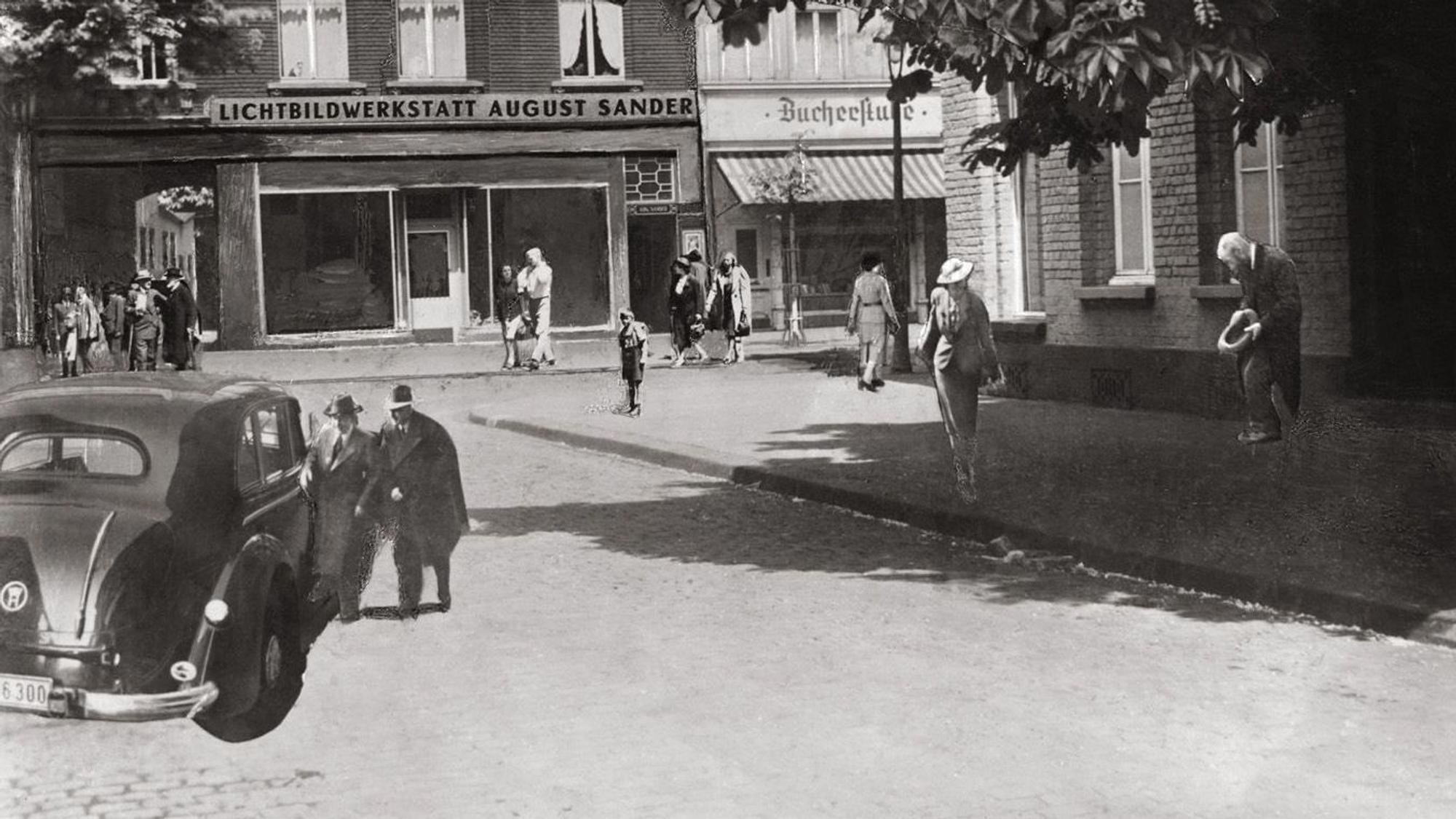 Das Bild zeigt eine fiktive Straßenszene in Köln.