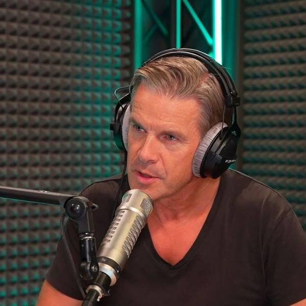 Markus Lanz hat in der neusten Folge des Podcasts „Lanz + Precht“ über die PISA-Ergebnisse gesprochen. (Bild: ZDF / Lanz + Precht)