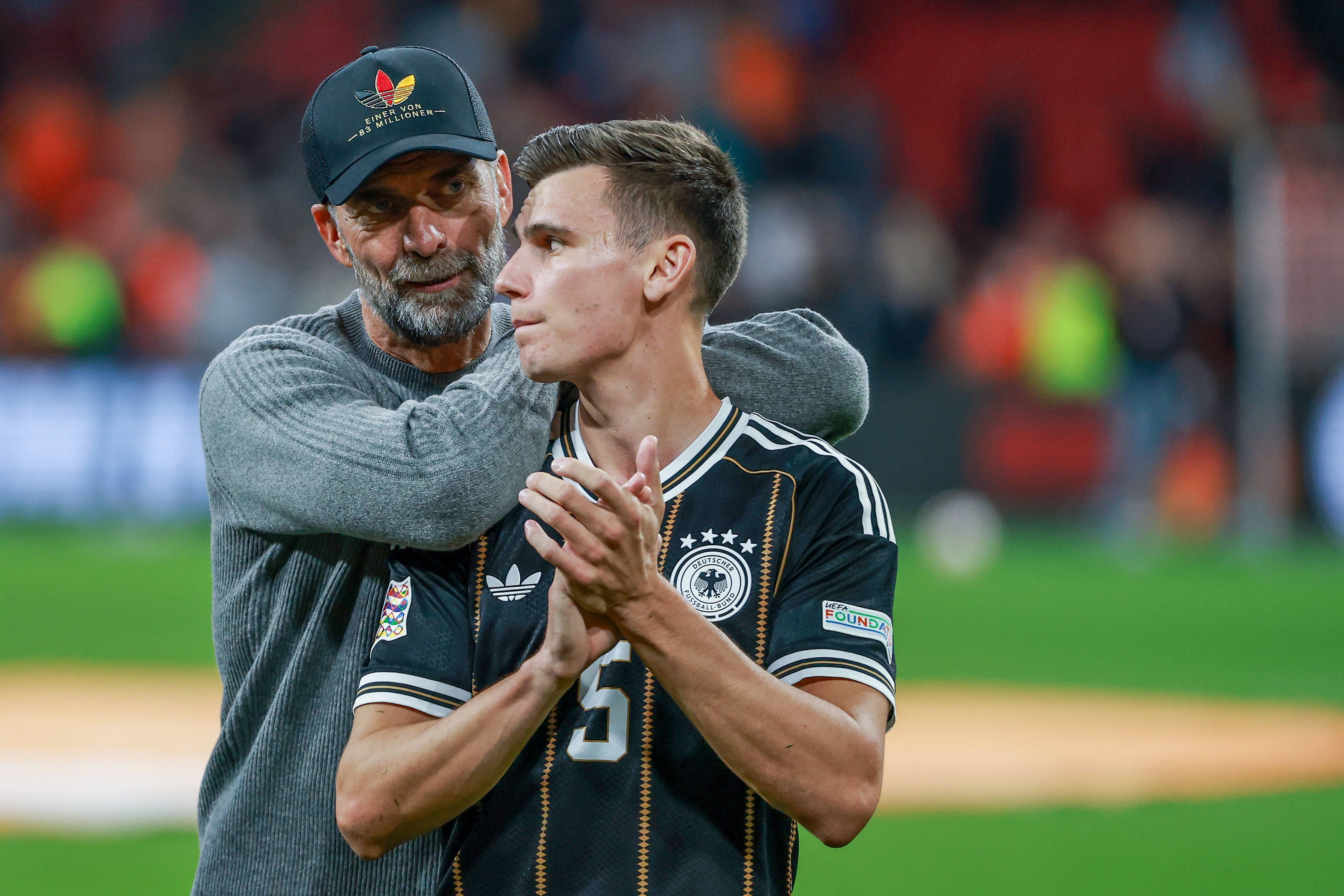 UEFA Nations League - 26/27 - Niederlande - Deutschland am 24.09.2026 in der Johan-Cruyff-Arena in Amsterdam Trainer Jürgen / Juergen / Jurgen Klopp Deutschland und Yannik Engelhardt Deutschland 5 *** UEFA Nations League 26 27 Netherlands vs. Germany on September 24, 2026, at the Johan Cruyff Arena in Amsterdam. Coaches: Jürgen Juergen Jurgen Klopp Germany and Yannik Engelhardt Germany 5 MH