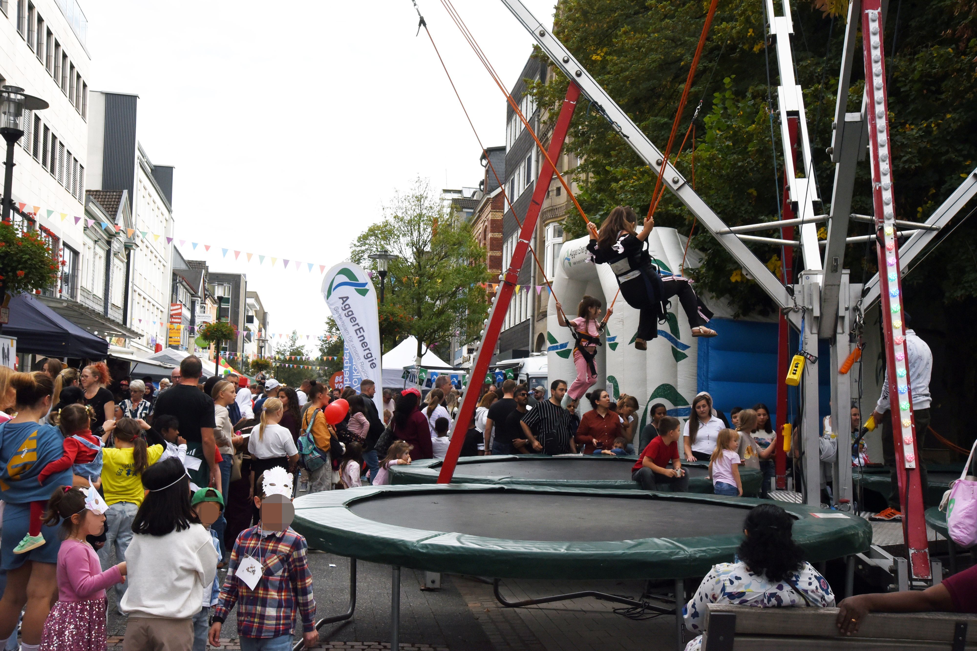26.9.2026:
Weltkindertag in der City in GM.