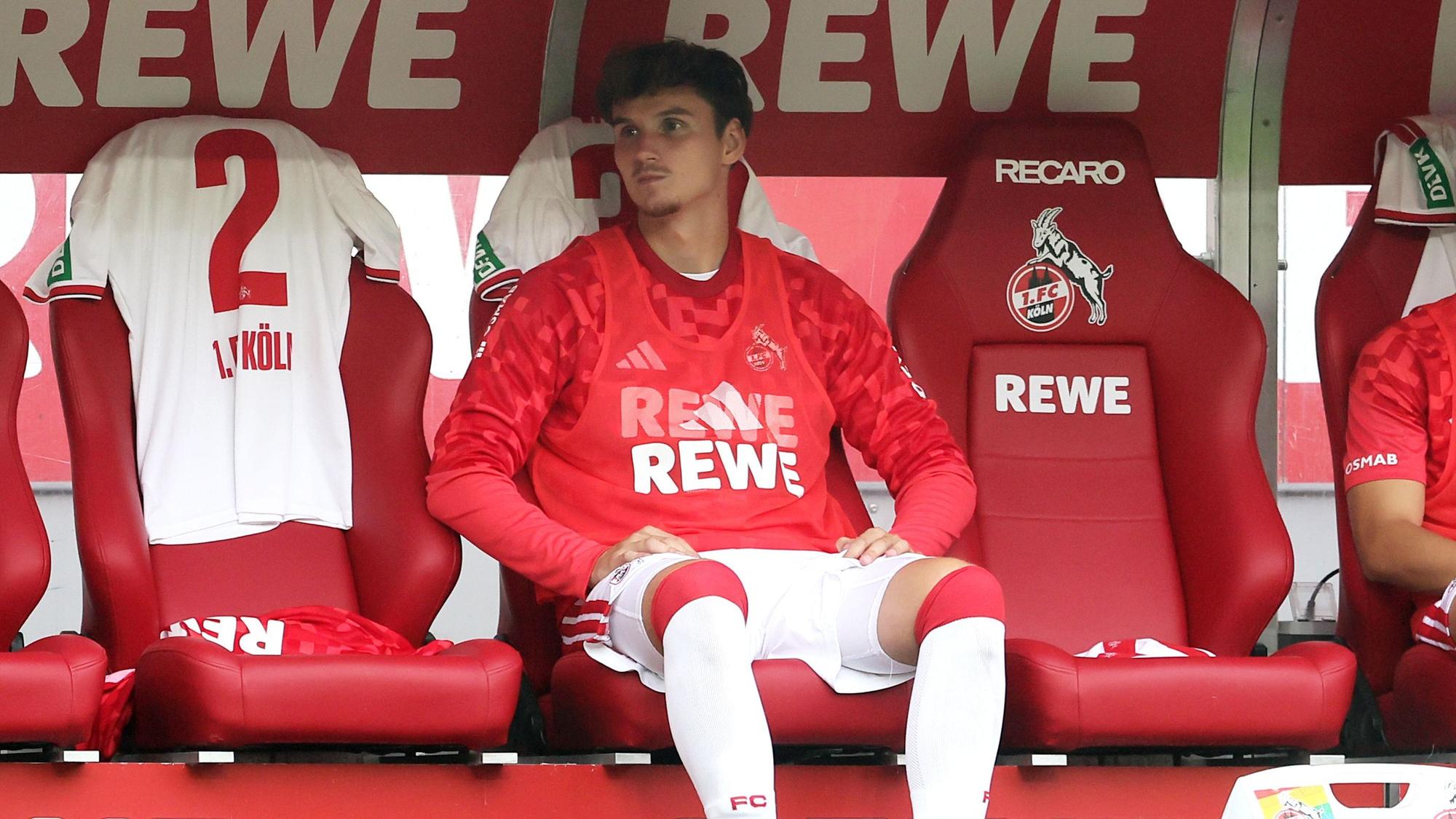 Zu oft Bankdrücker beim 1. FC Köln: Verteidiger Rav van den Berg