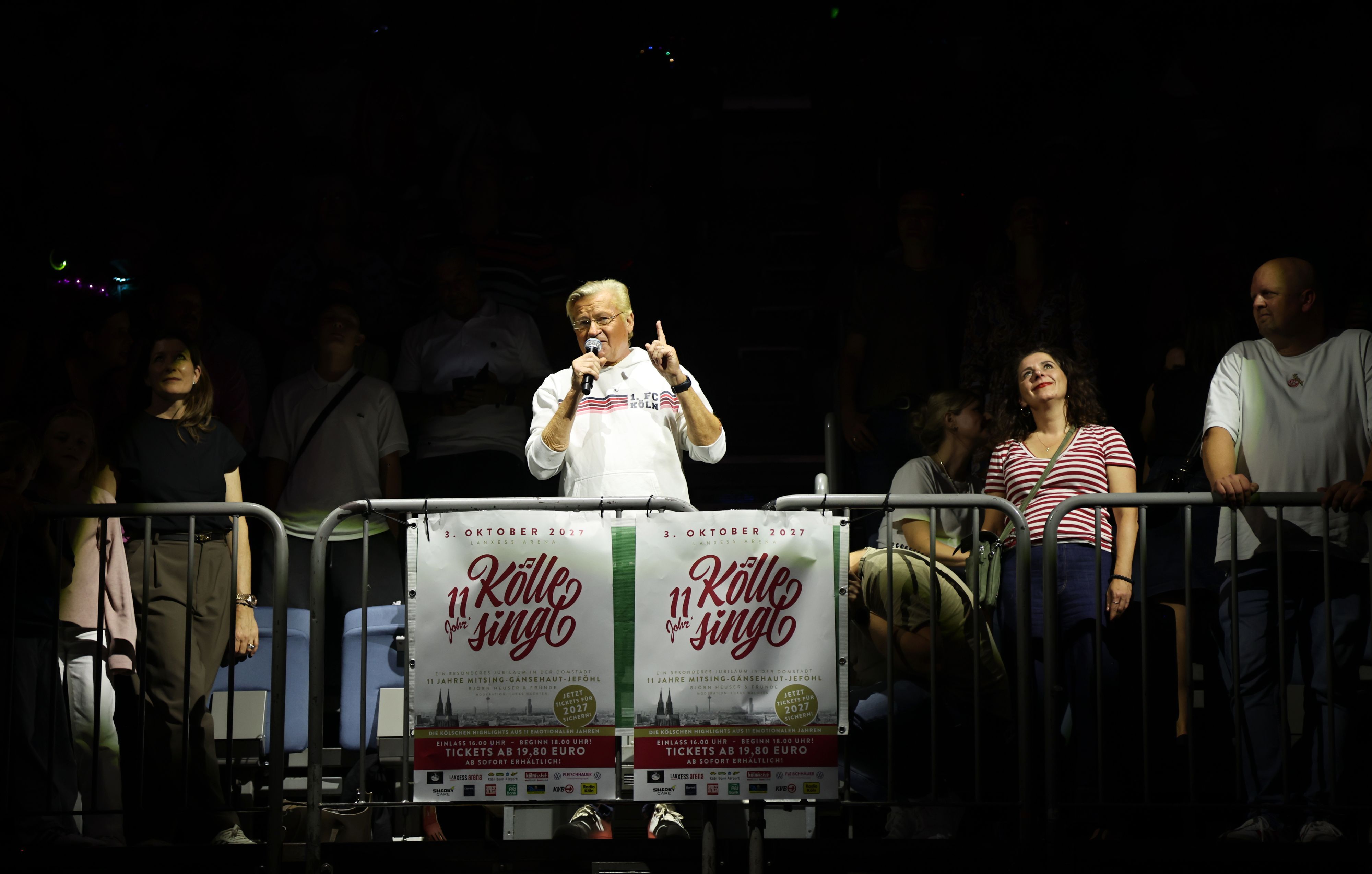 Michael Trippel auf der Tribüne bei „Kölle singt“.