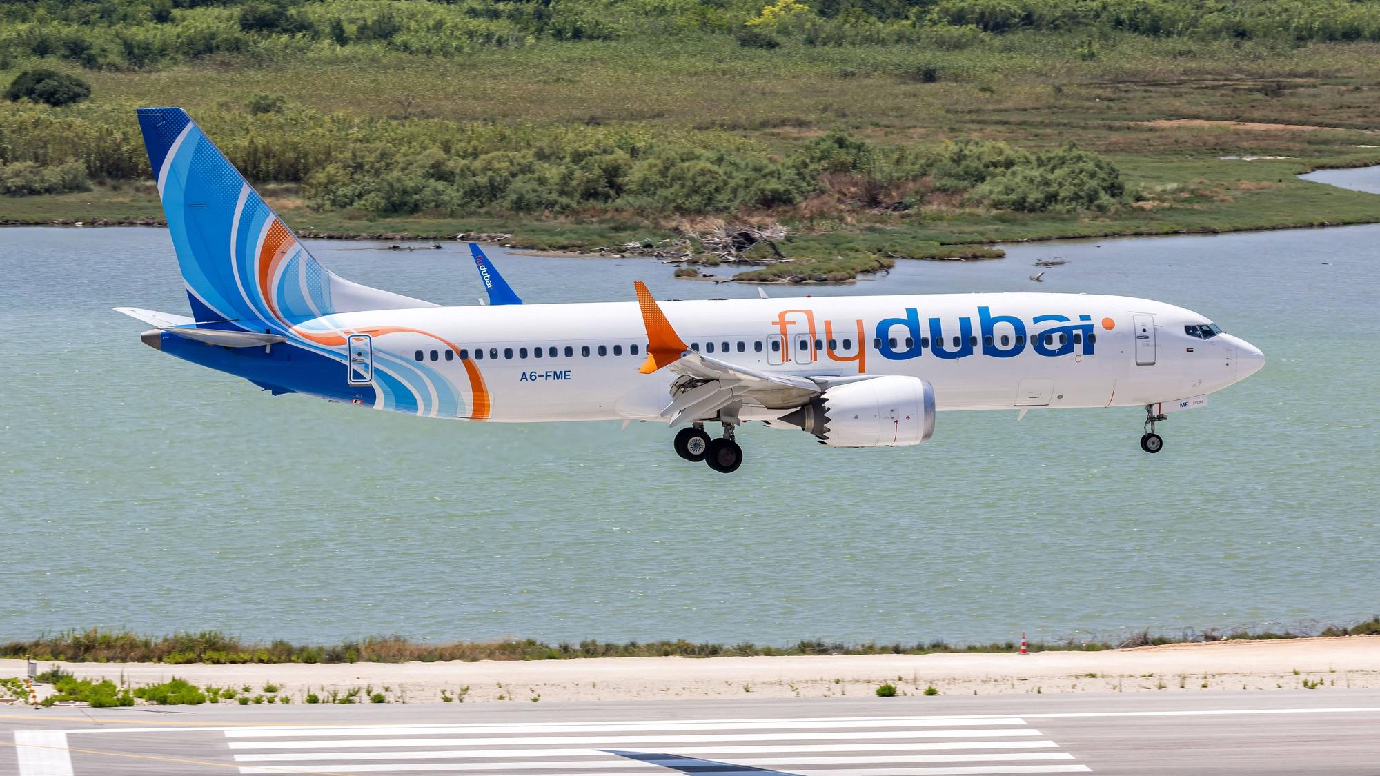 Eine Maschine der Fluggesellschaft FlyDubai. (Archivbild)