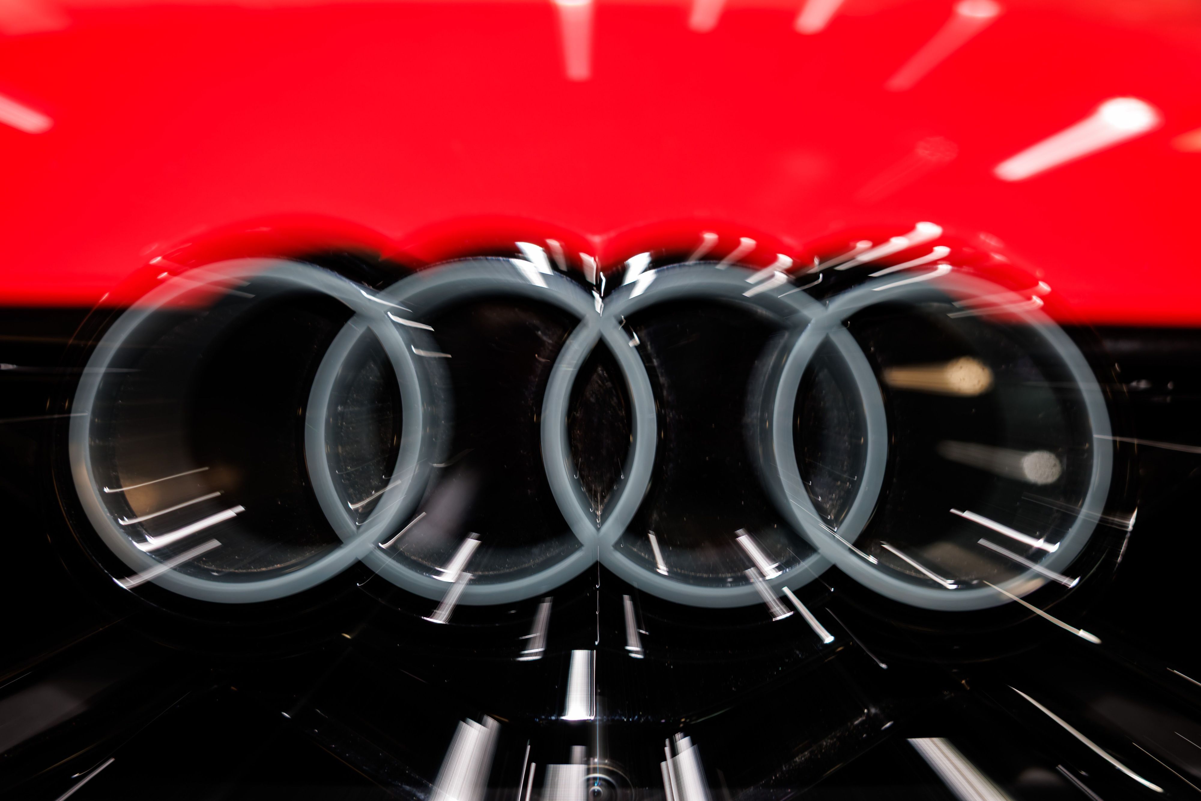 Ein Betrüger verkaufte einen Audi A3, der ihm nicht gehörte.