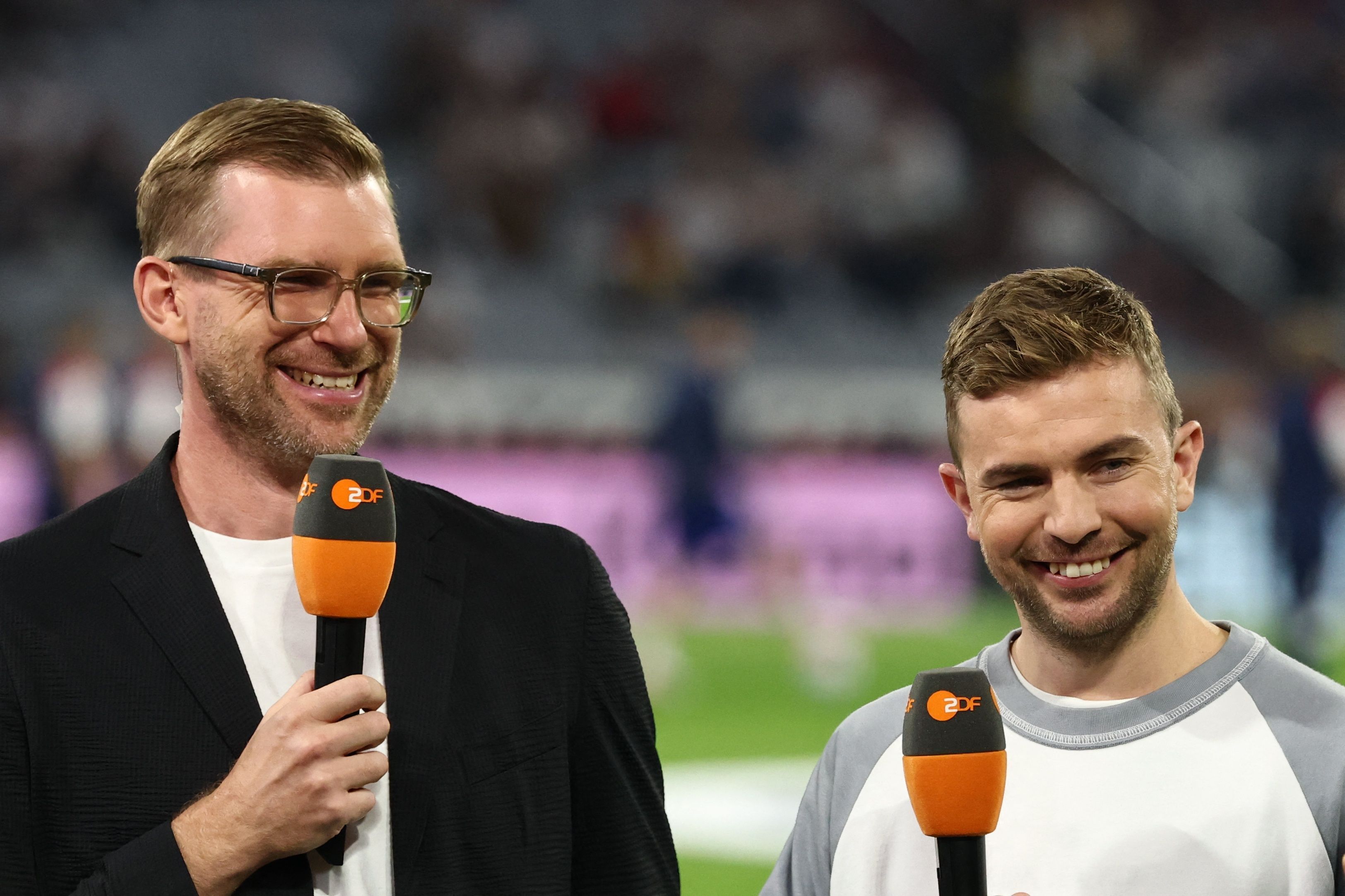 TV-Experten Per Mertesacker (l.) und Christoph Kramer.