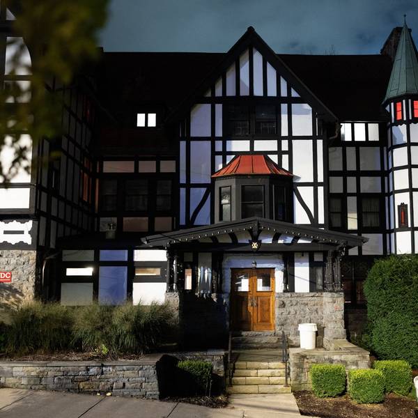 Das Haus der Studentenverbindung „Chi Phi“ auf dem Campus der Cornell-University in Ithaca, New York.