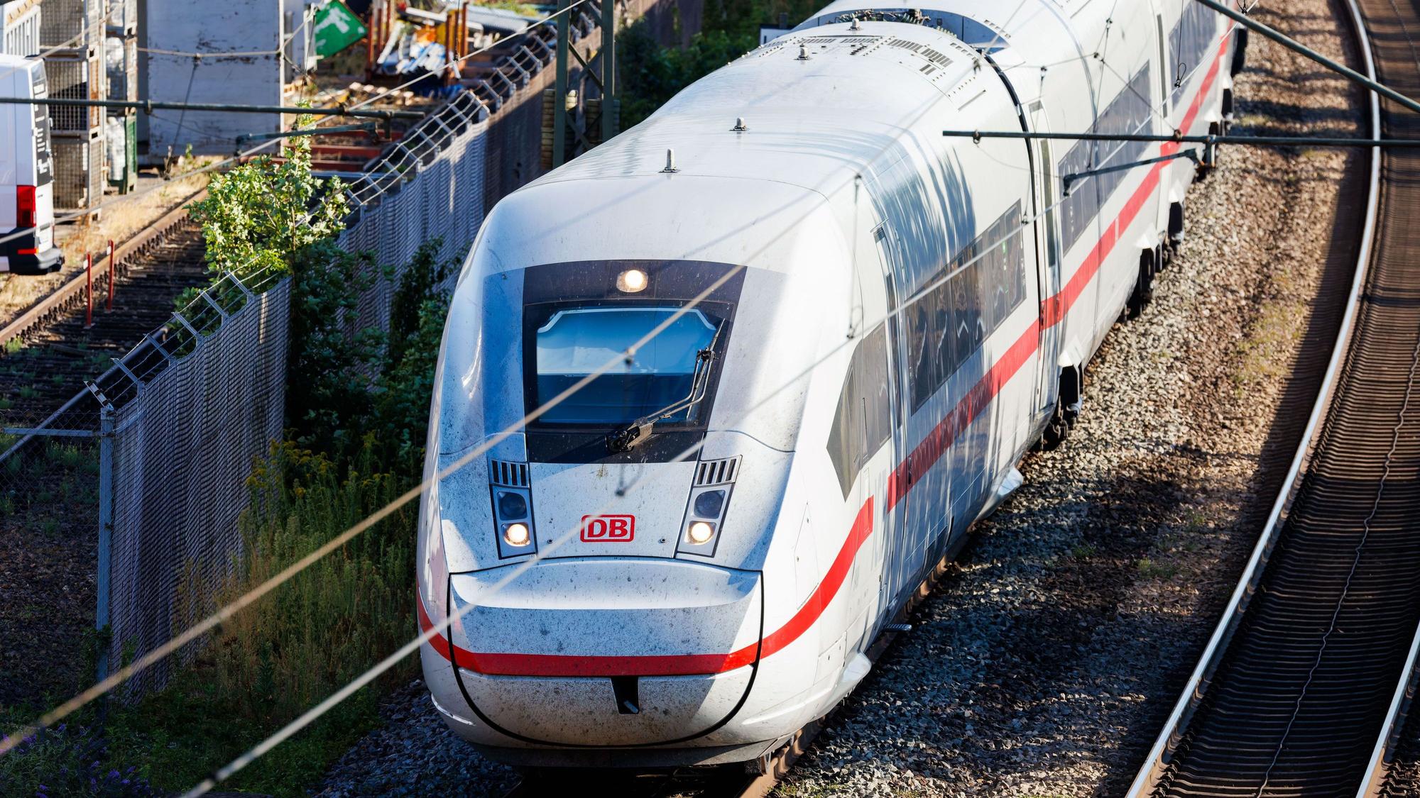 Ein ICE musste in Gelsenkirchen eine Schnellbremsung machen (Symbolbild).+