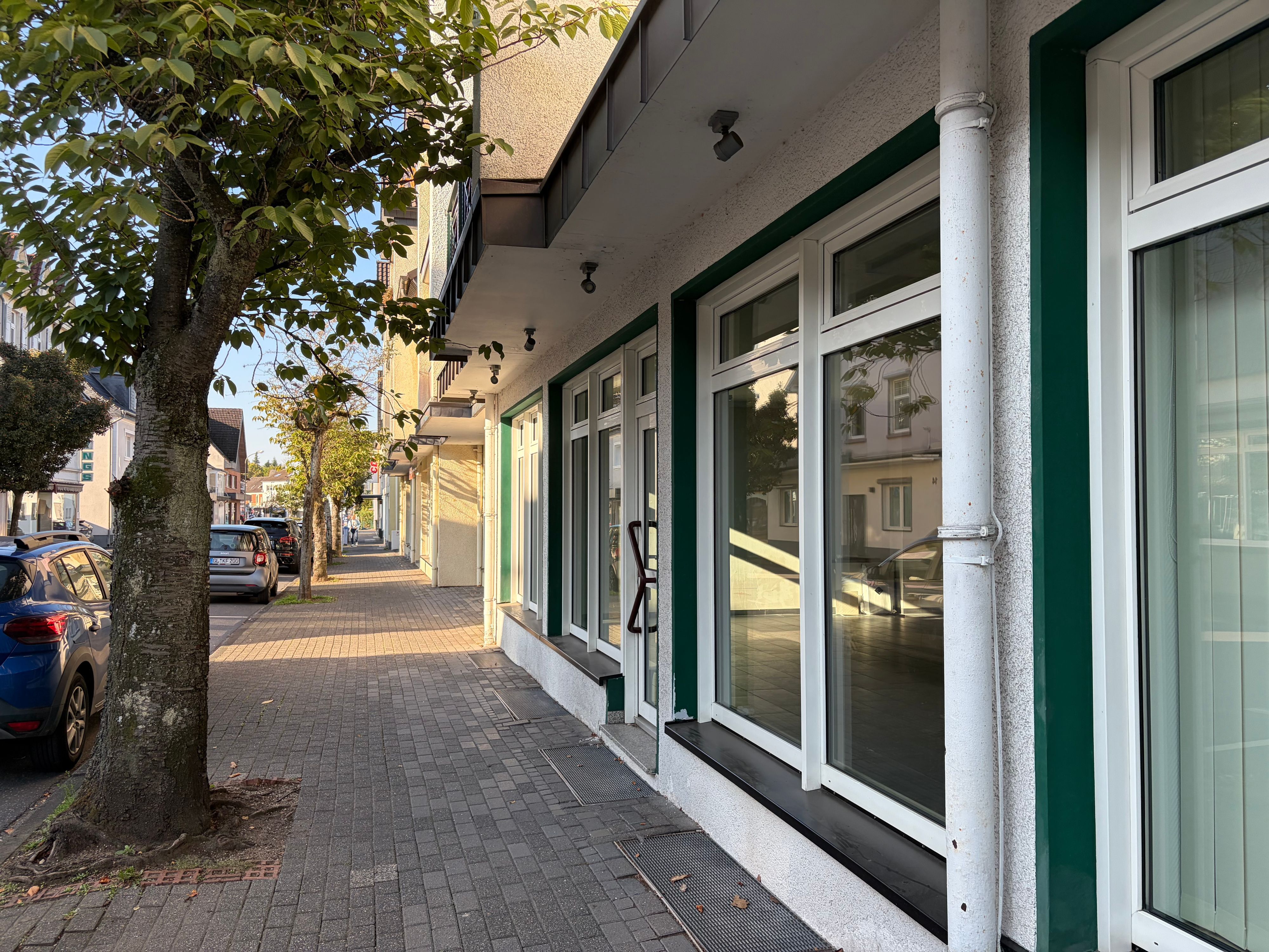 Leerstand an der Kirchstraße: In den Räumen hatte mal ein Küchenstudio seine Heimat.
