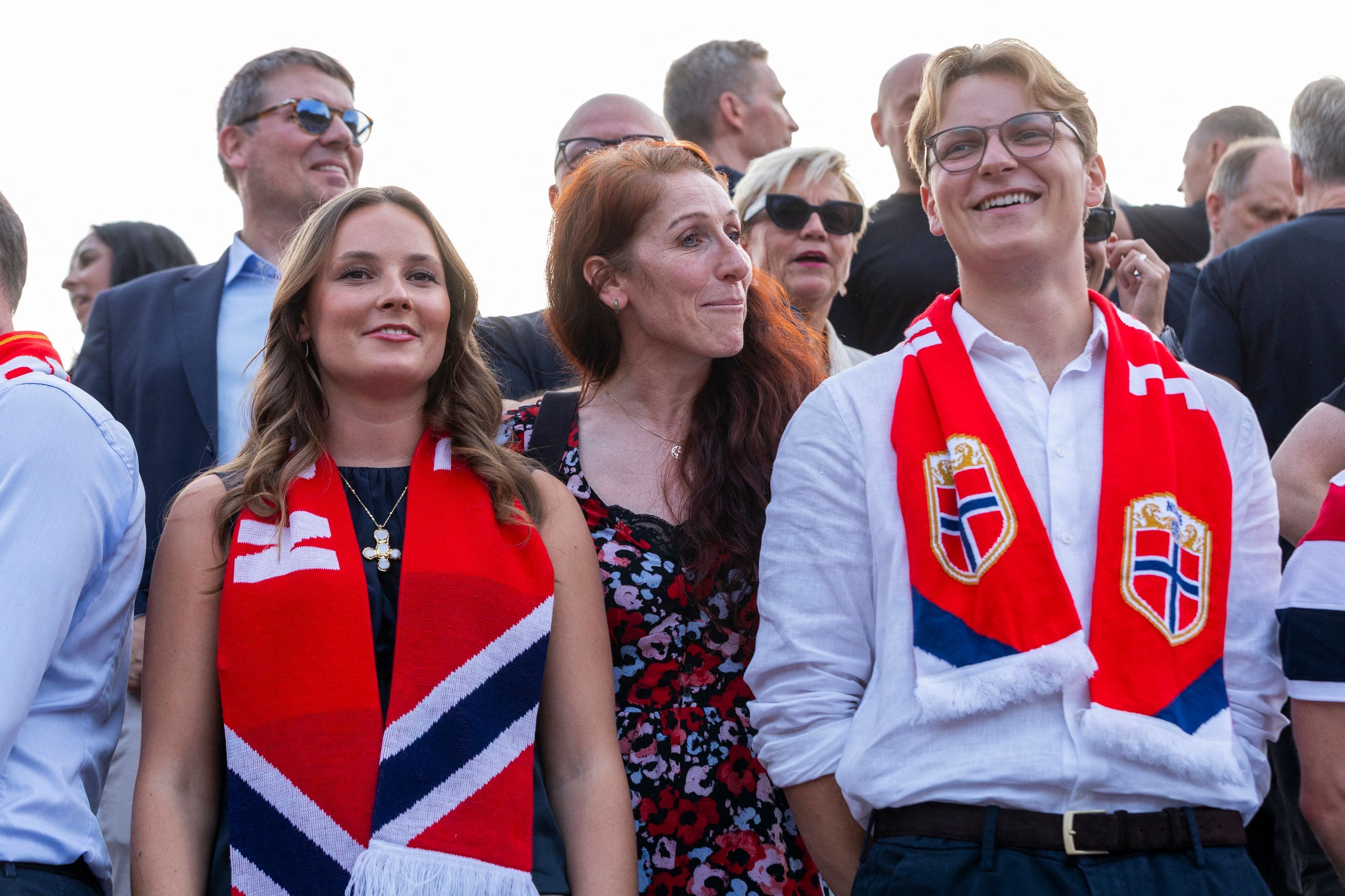 Kronprinzessin Ingrid Alexandra und Prinz Sverre Magnus zeigten sich im Sommer bei der Fußballweltmeisterschaft.