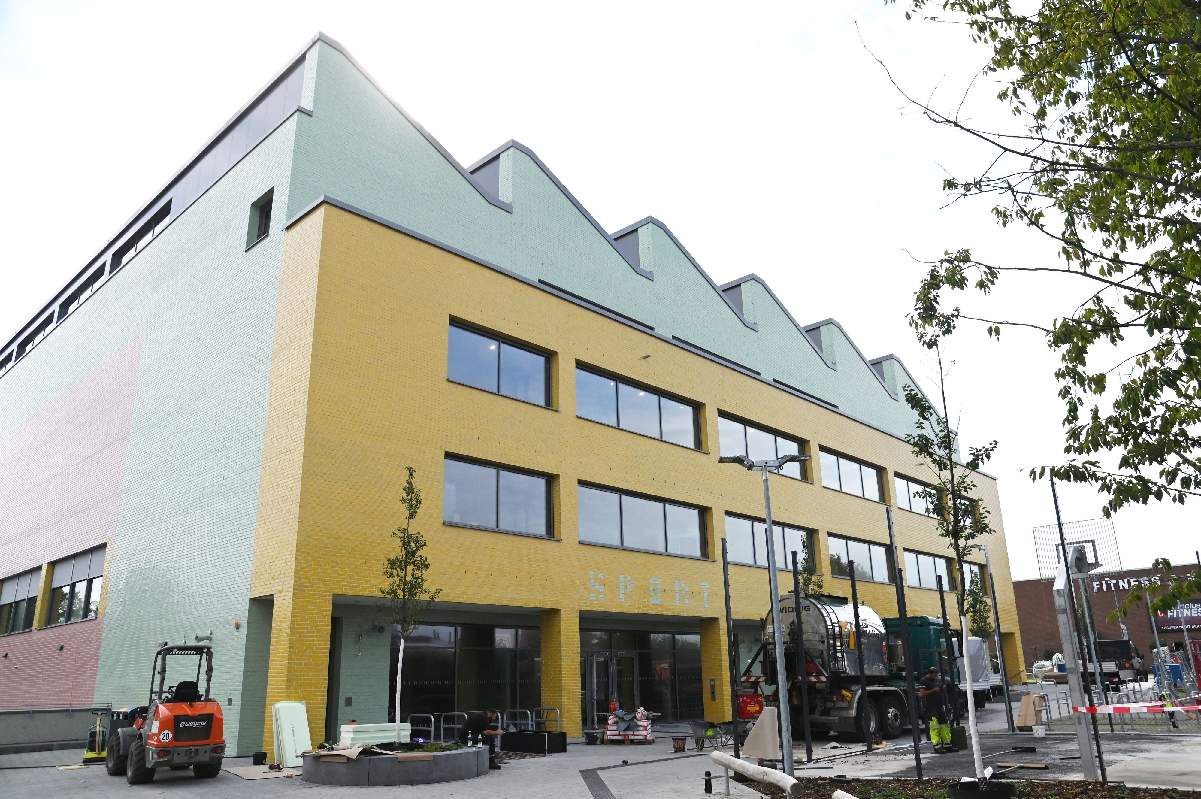 Das neue Gebäude der Gesamtschule Ossendorf ist als Vorzeigeprojekt dieses Jahr fertig geworden.