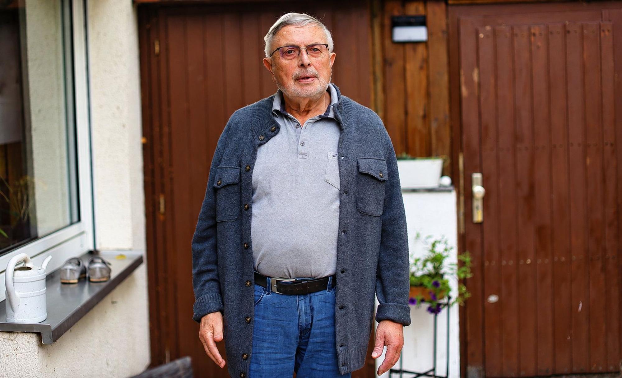 17.09.2026, Köln: Klaus Masur ist fast 90 Jahre alt und war Lehrling bei der Schiffswerft Stettiner Oderwerke im Deutzer Hafen von Köln. Foto: Arton Krasniqi