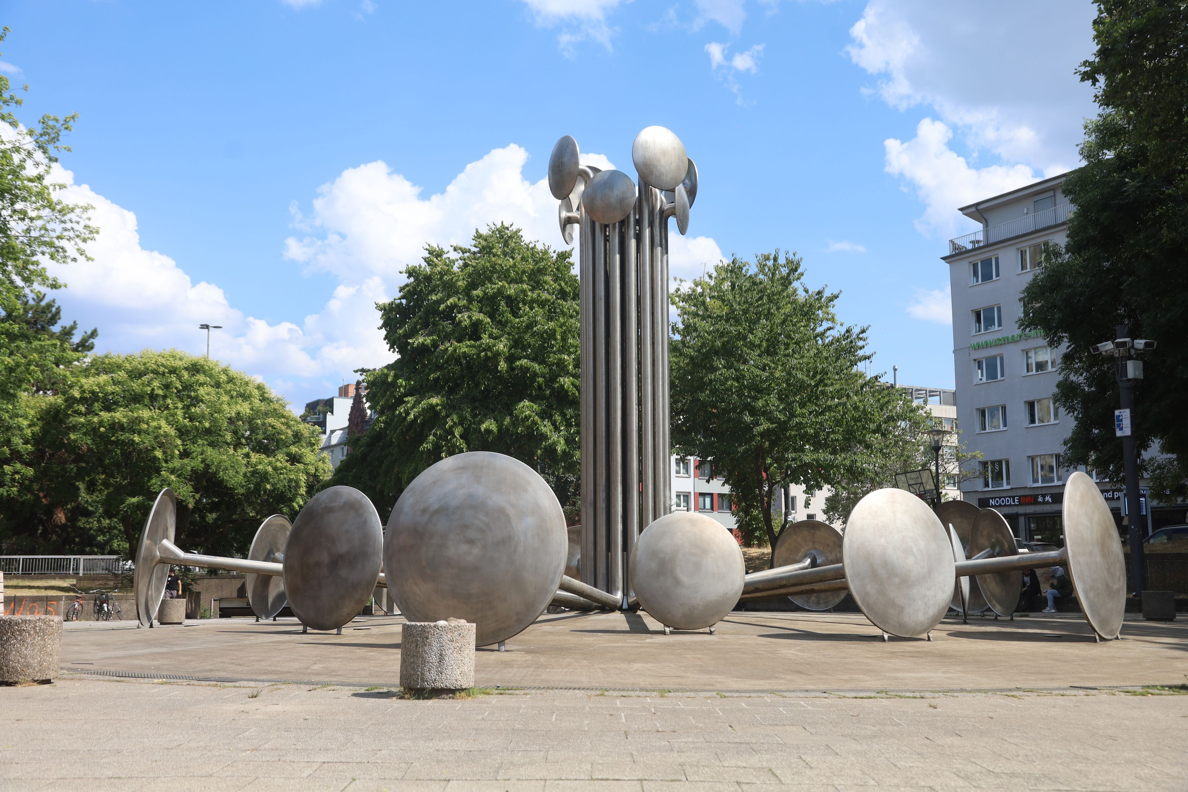 Brunnen am Ebertplatz.