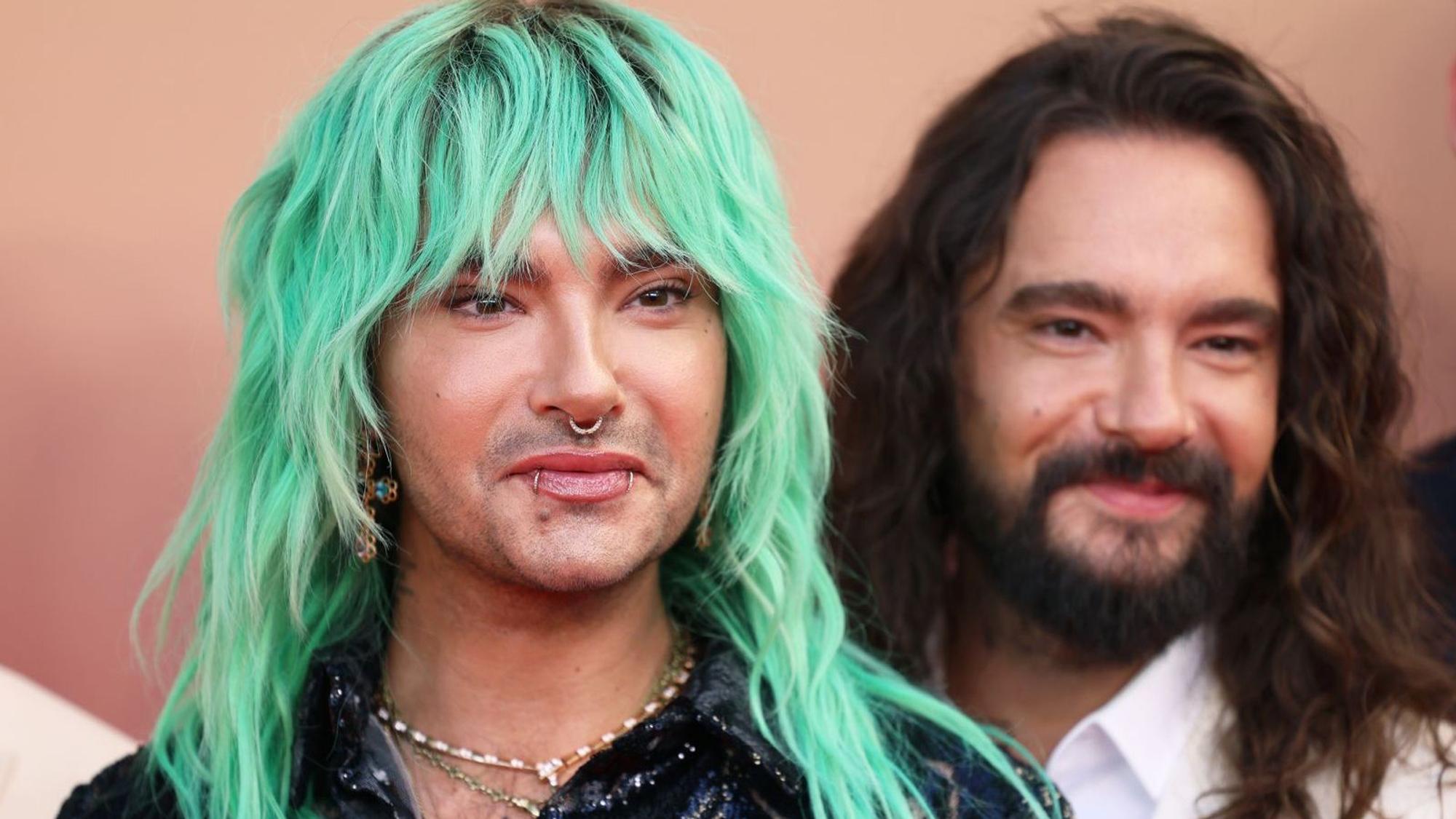 Bill Kaulitz und Tom Kaulitz haben in ihrem Podcast „Kaulitz Hills - Senf aus Hollywood“ über Streitigkeiten in ihrer Kindheit gesprochen. (Bild: 2025 Getty Images/Gerald Matzka)