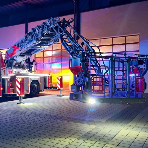 Das Foto zeigt die Feuer- und Rettungswache inm Bergisch Gladbach.