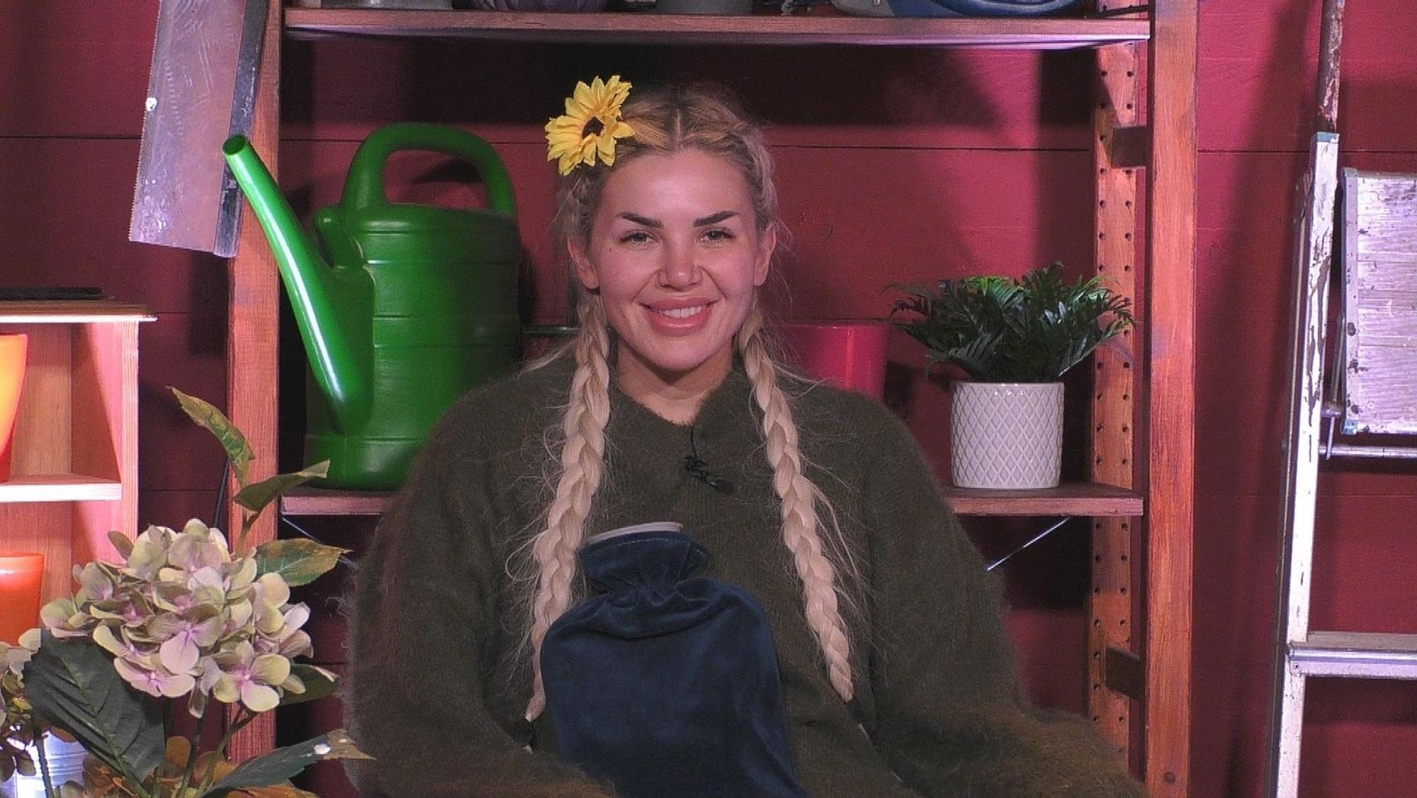 Kim Virginia Grey „wäre direkt dabei bei so einem unmoralischen Angebot“. (Bild: Joyn)