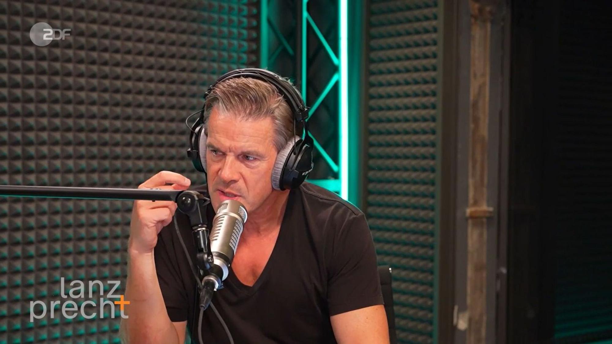 „Antisemitismus ist nicht auf die Linkspartei beschränkt“, sagt Markus Lanz im Podcast „Lanz + Precht“. (Bild: ZDF / Lanz + Precht)