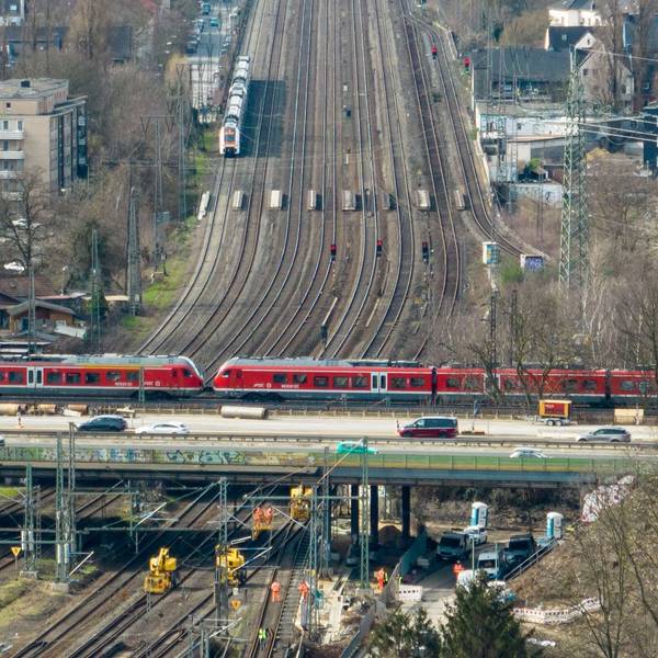 Bahn sperrt Strecke im Ruhrgebiet