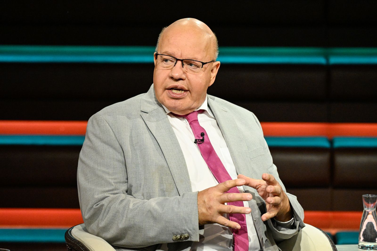Peter Altmaier verdeutlichte, dass er den Begriff der Brandmauer „für problematisch“ halte. (Bild: ZDF / Markus Hertrich)