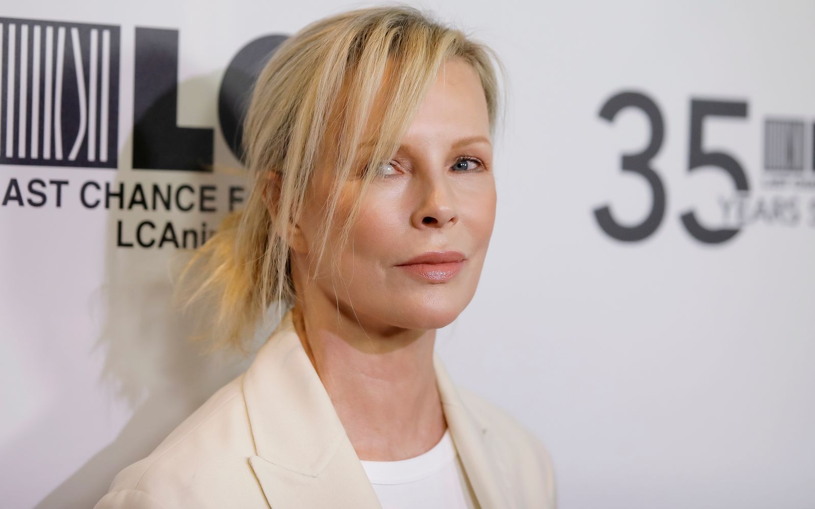 Heute ist Kim Basinger seltener auf der Leinwand zu sehen: Die Schauspielerin engagiert sich lieber für den Tierschutz.  (Bild: Tibrina Hobson/Getty Images)