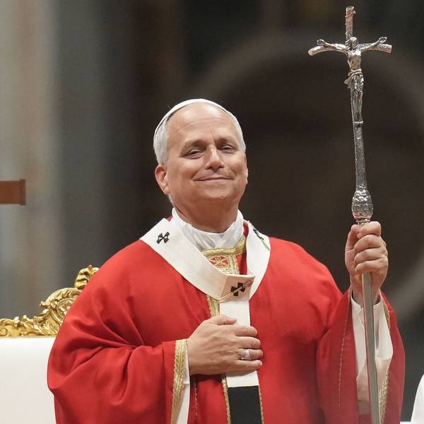 Papst Leo XIV. zelebriert in der Petersbasilika im Vatikan eine Messe anlässlich der jährlichen Eröffnung des akademischen Jahres an den päpstlichen Universitäten, an der sich die 22 päpstlichen Einrichtungen in Rom sowie zahlreiche weitere weltweit beteiligen.