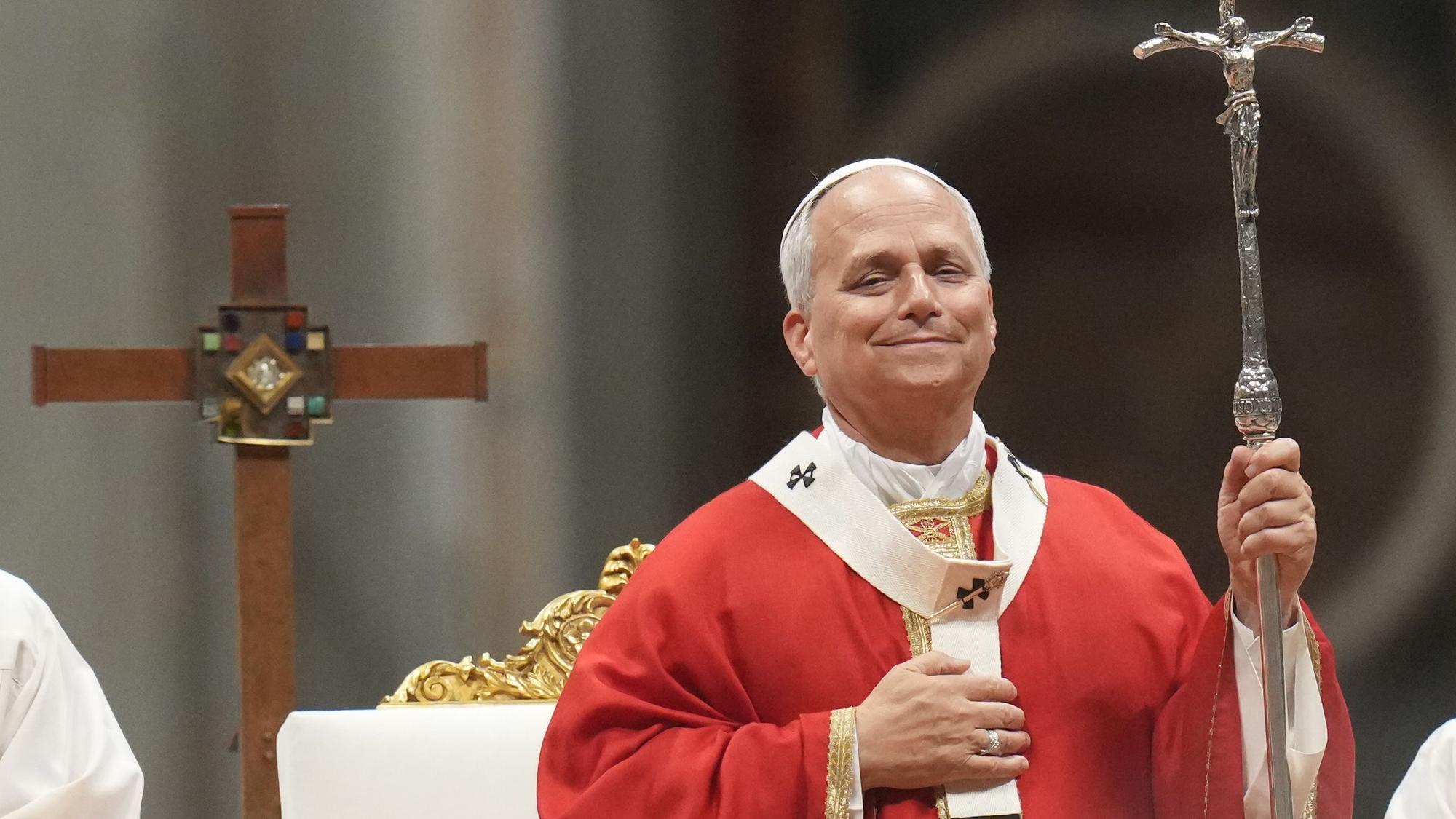 Papst Leo XIV. zelebriert in der Petersbasilika im Vatikan eine Messe anlässlich der jährlichen Eröffnung des akademischen Jahres an den päpstlichen Universitäten, an der sich die 22 päpstlichen Einrichtungen in Rom sowie zahlreiche weitere weltweit beteiligen.
