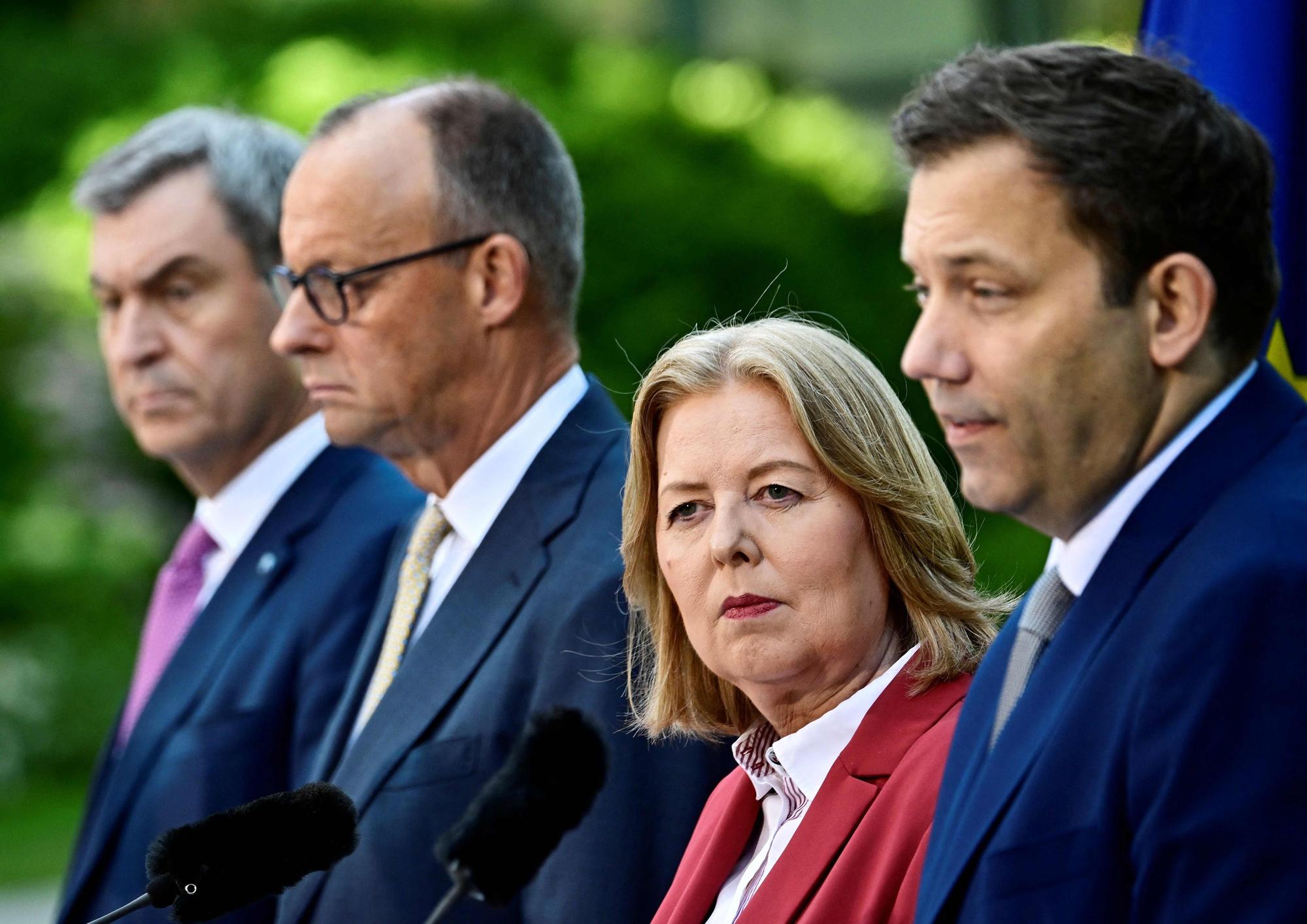 Eine wacklige Koalition: Markus Söder, Friedrich Merz, Bärbel Bas und Lars Klingbeil.