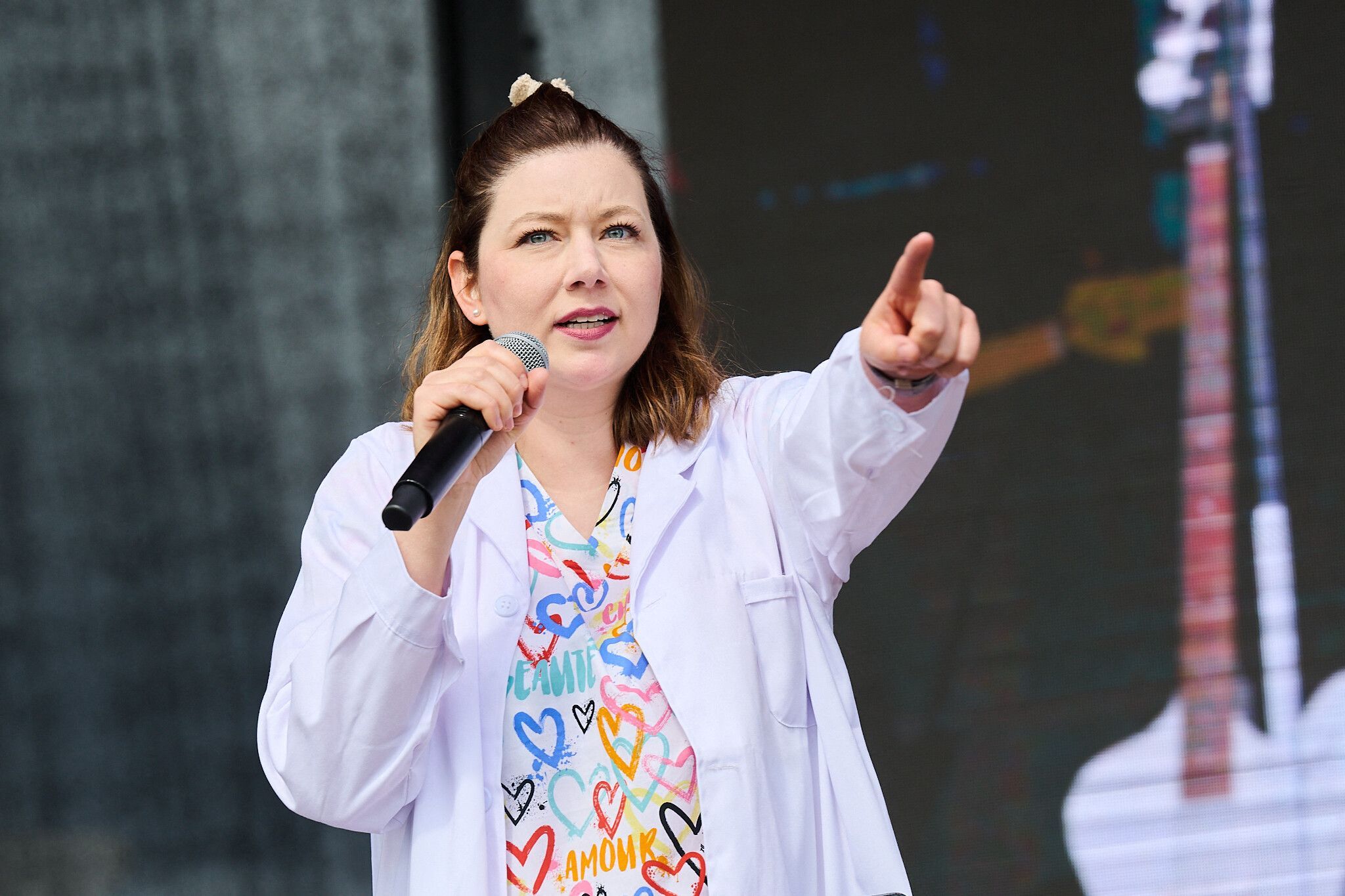 Bea Merscher bei der Demonstration „Es reicht! Gesundheit statt Sparwahn“ Anfang September in Berlin. Die Kinderärztin ruft nun zu einer Kundgebung in Köln auf.